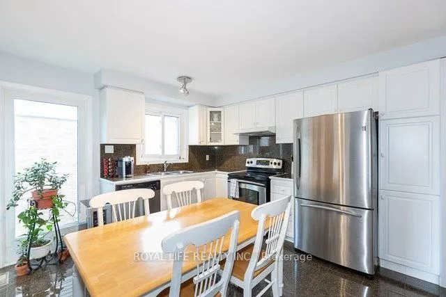 2947 Saint Malo Circle
