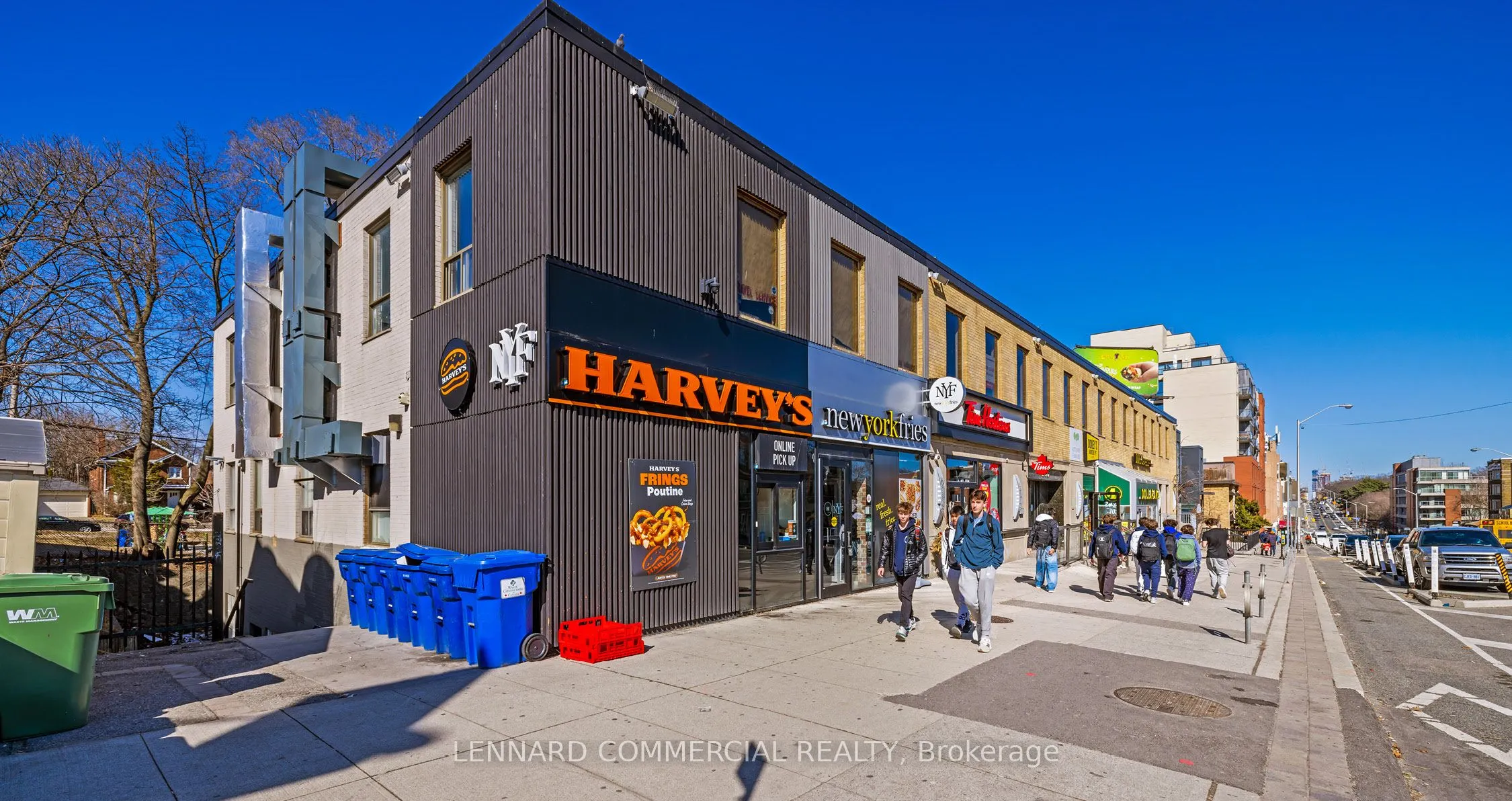 2150 Bloor Street W