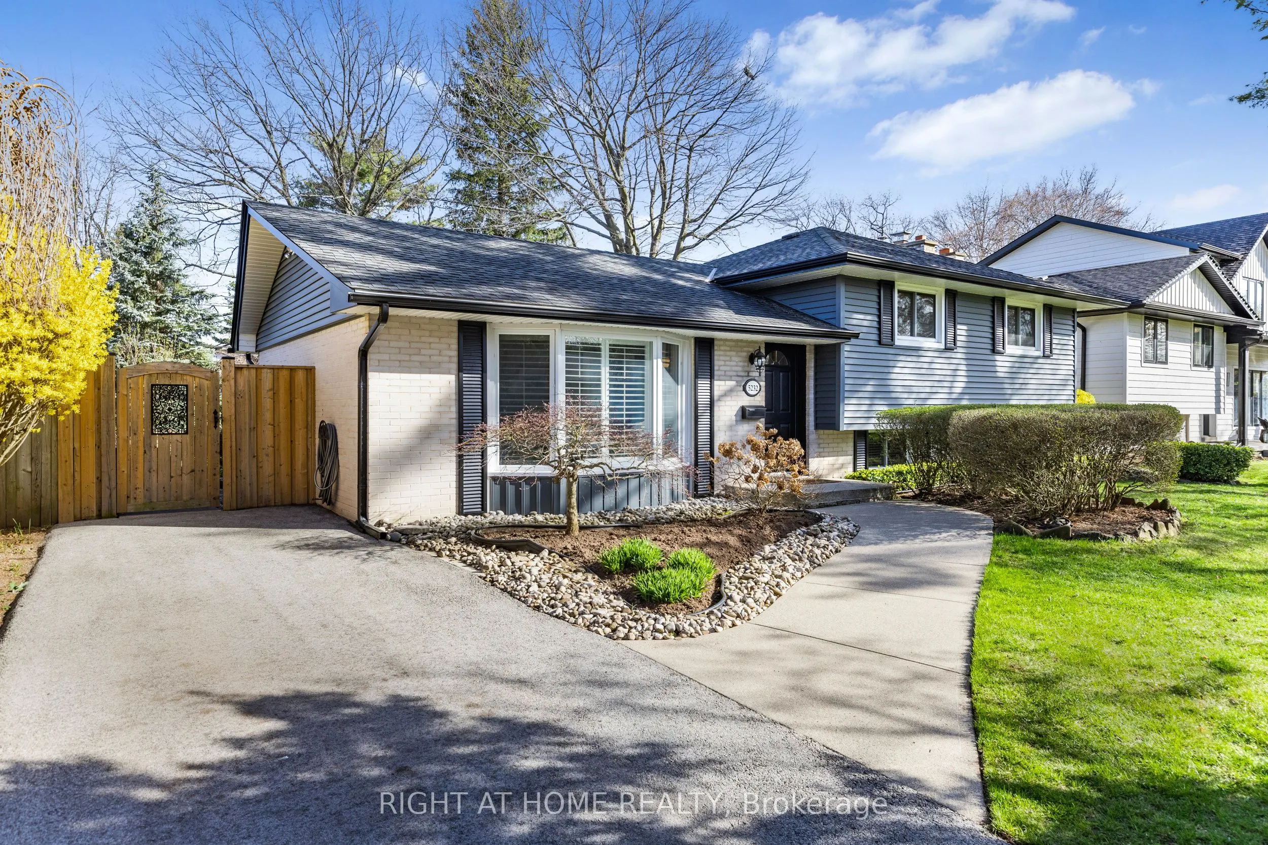 5232 Mulberry Drive