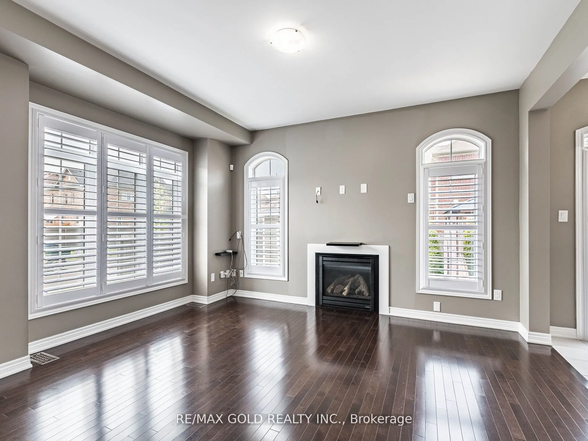 359 Robert Parkinson Drive