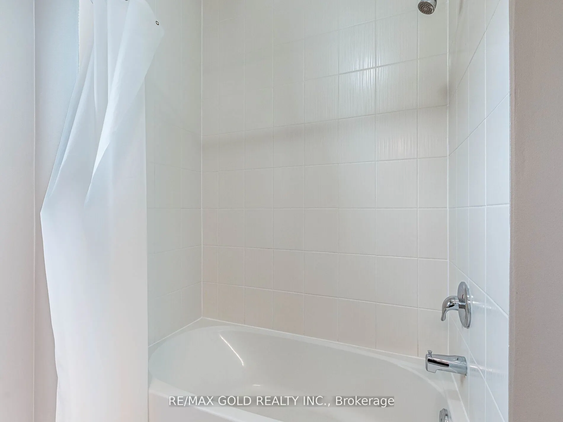 359 Robert Parkinson Drive