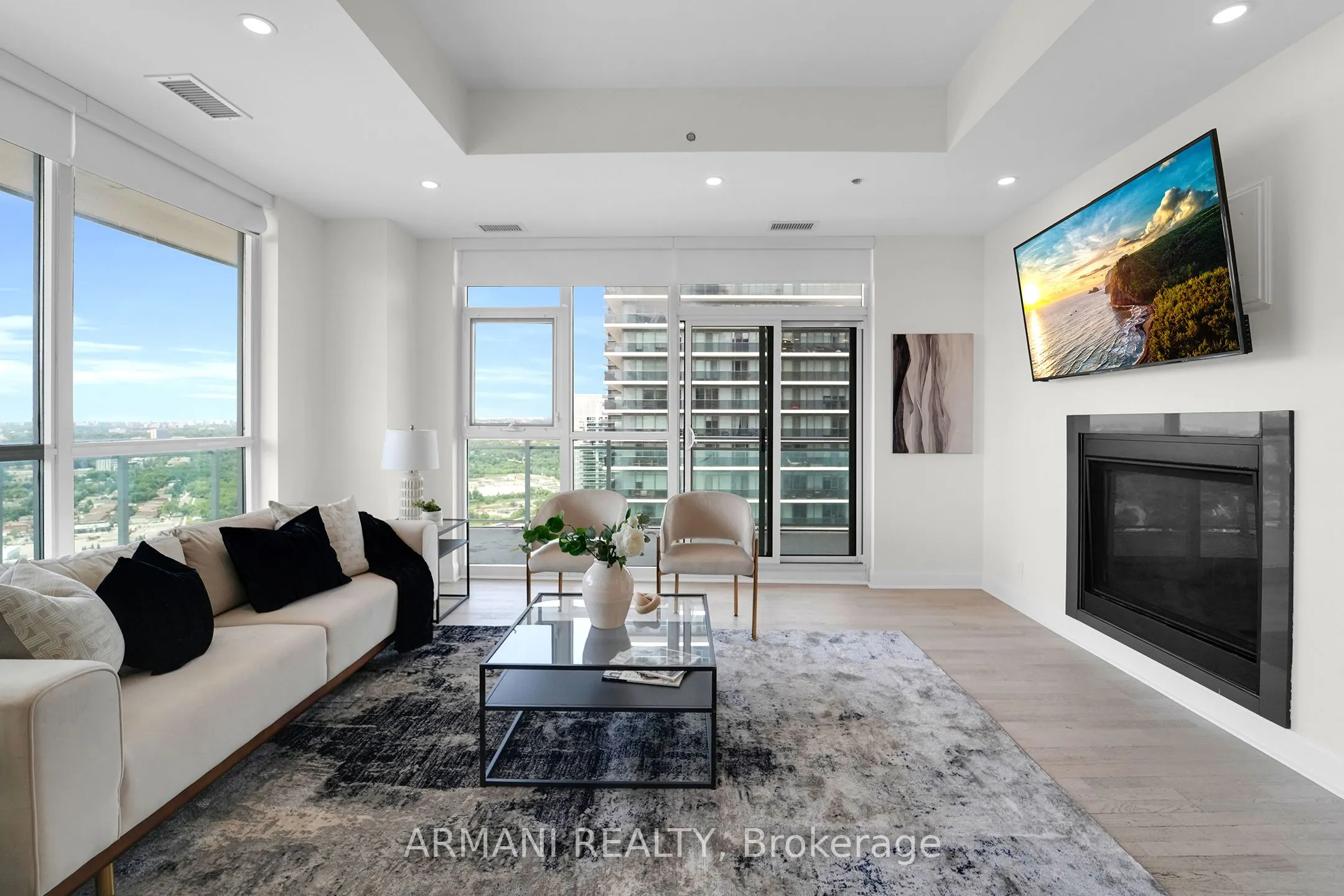 33 Shore Breeze Drive W, #3902