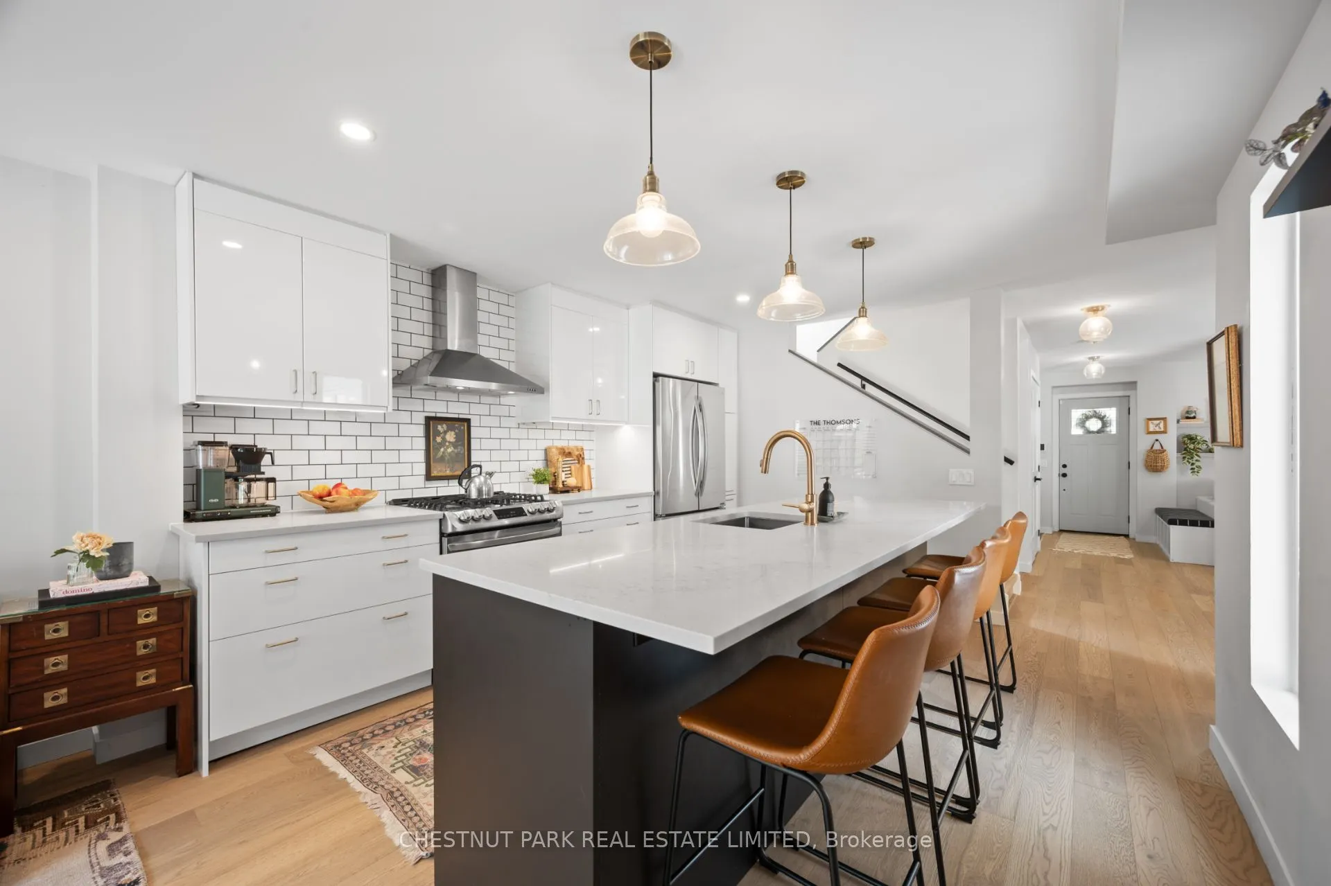6 Springbrook Gardens