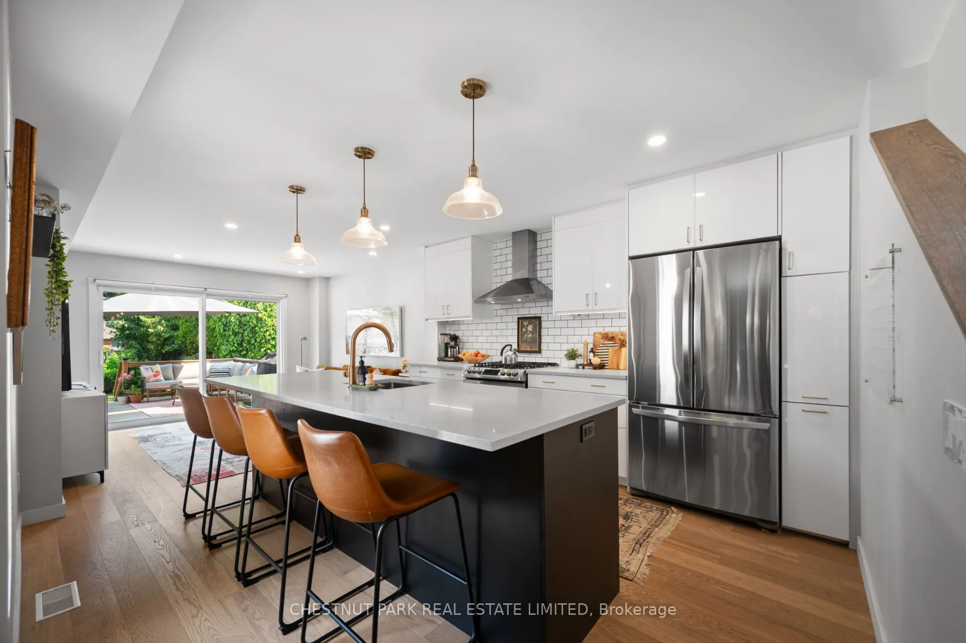 6 Springbrook Gardens