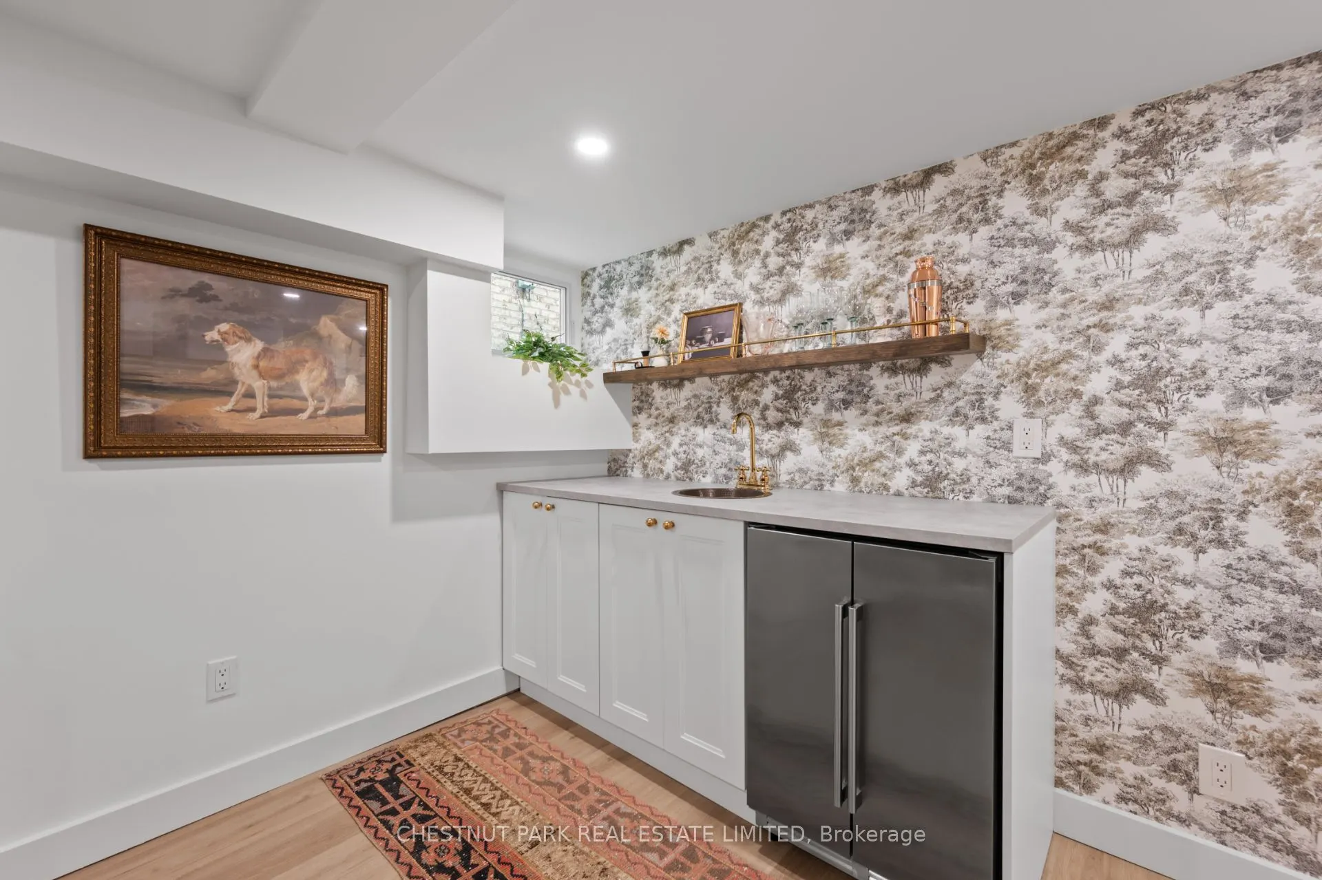 6 Springbrook Gardens
