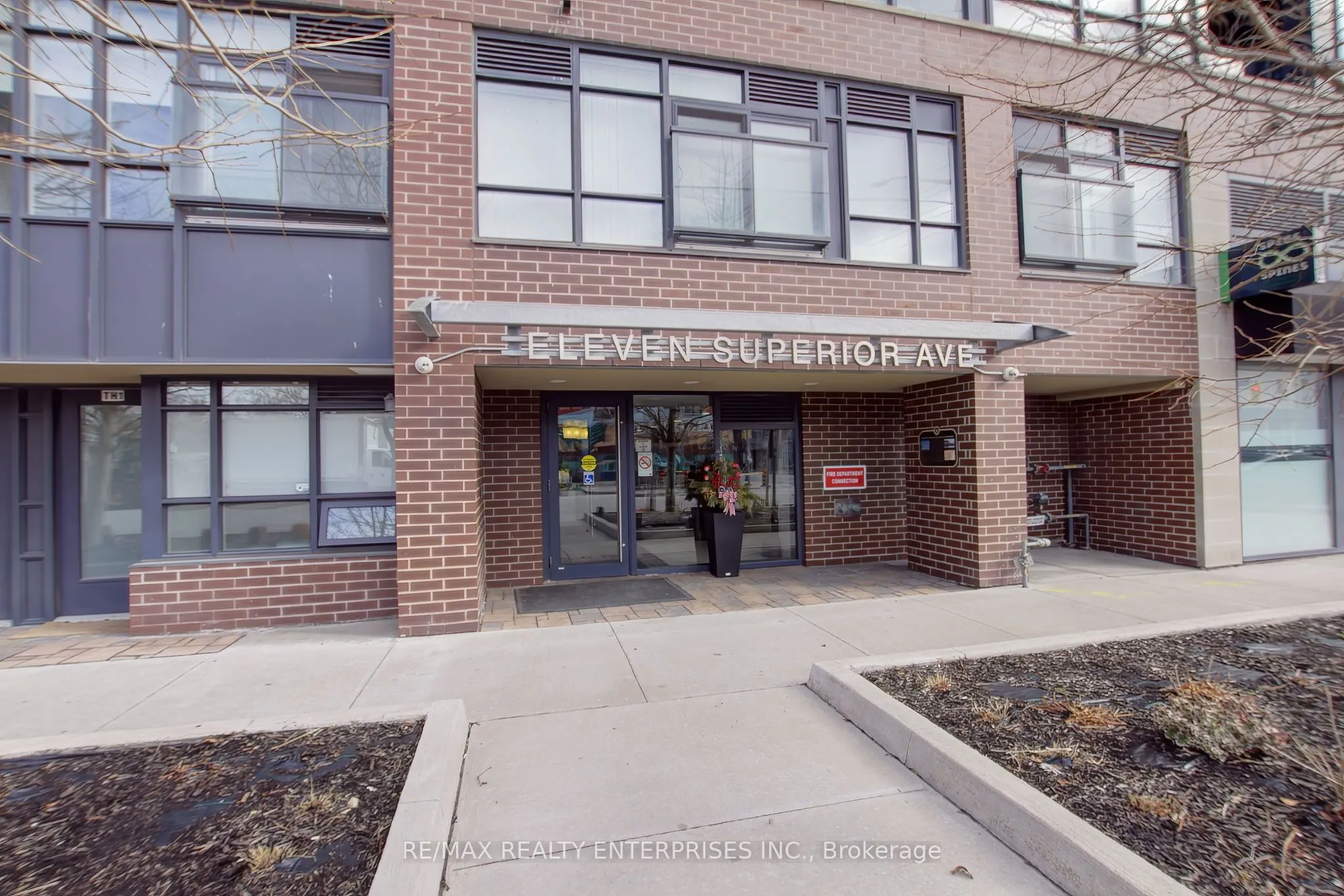 11 Superior Avenue, #TH1