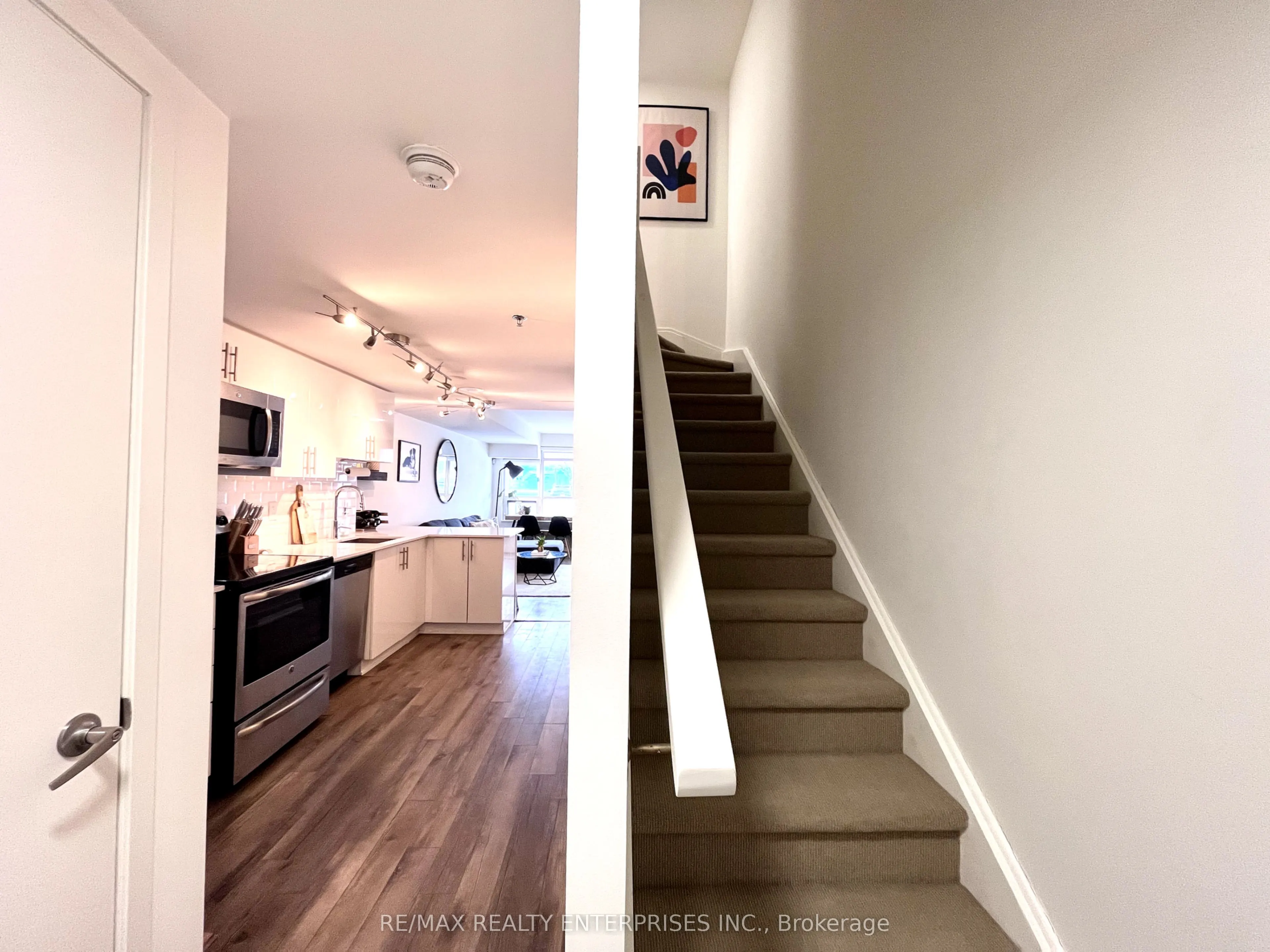 11 Superior Avenue, #TH1