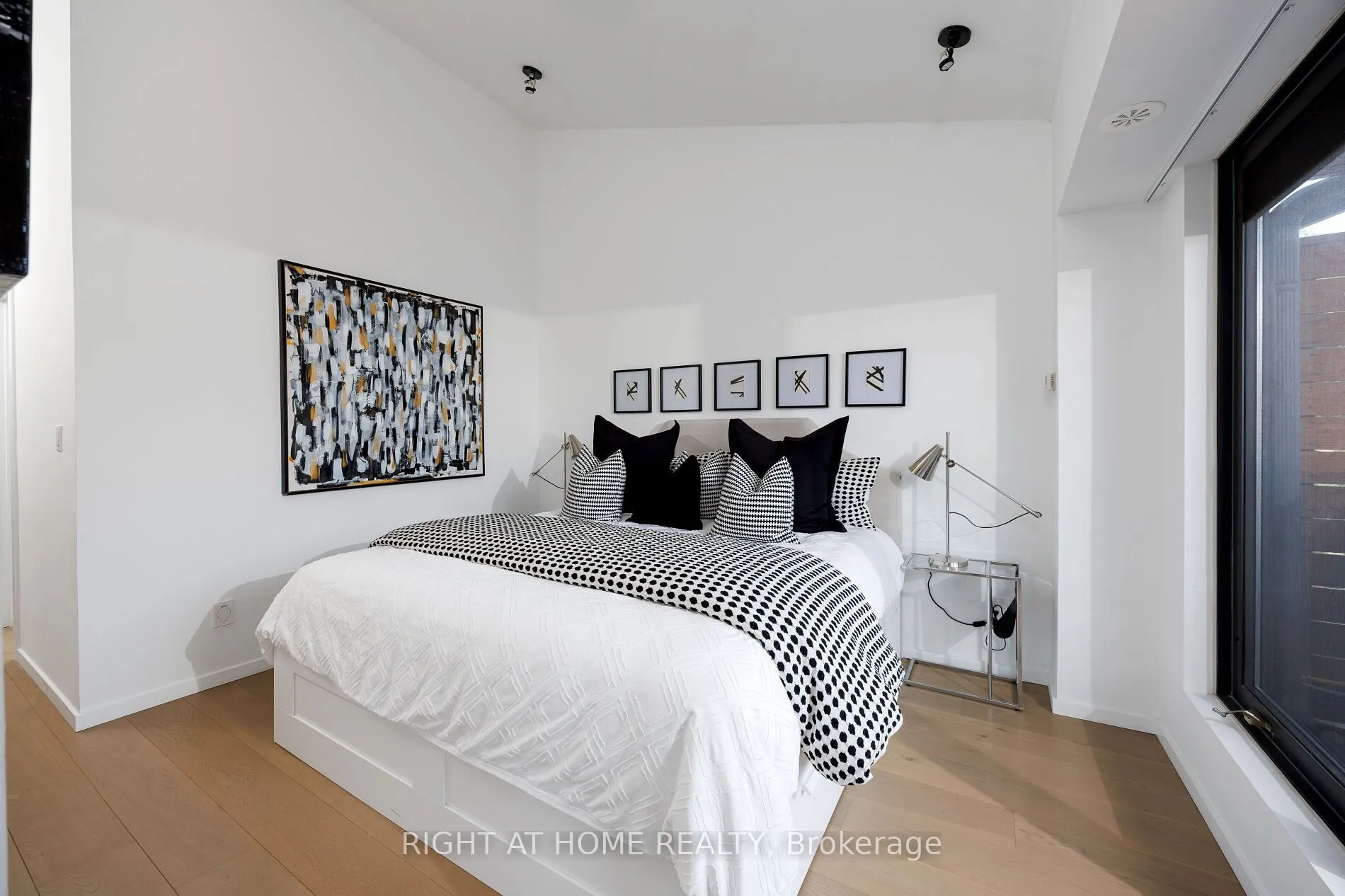 50 Bartlett Avenue, #4