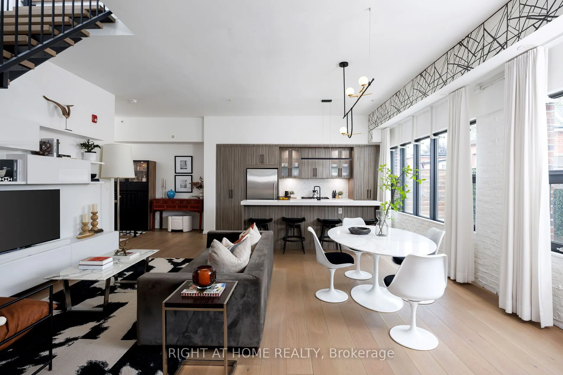 50 Bartlett Avenue, #4