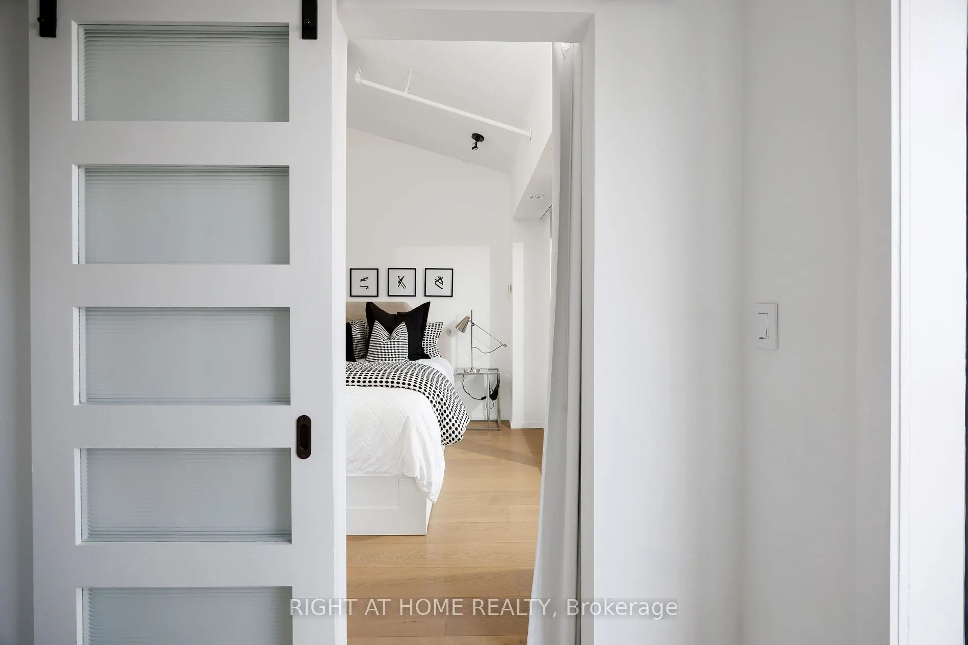 50 Bartlett Avenue, #4