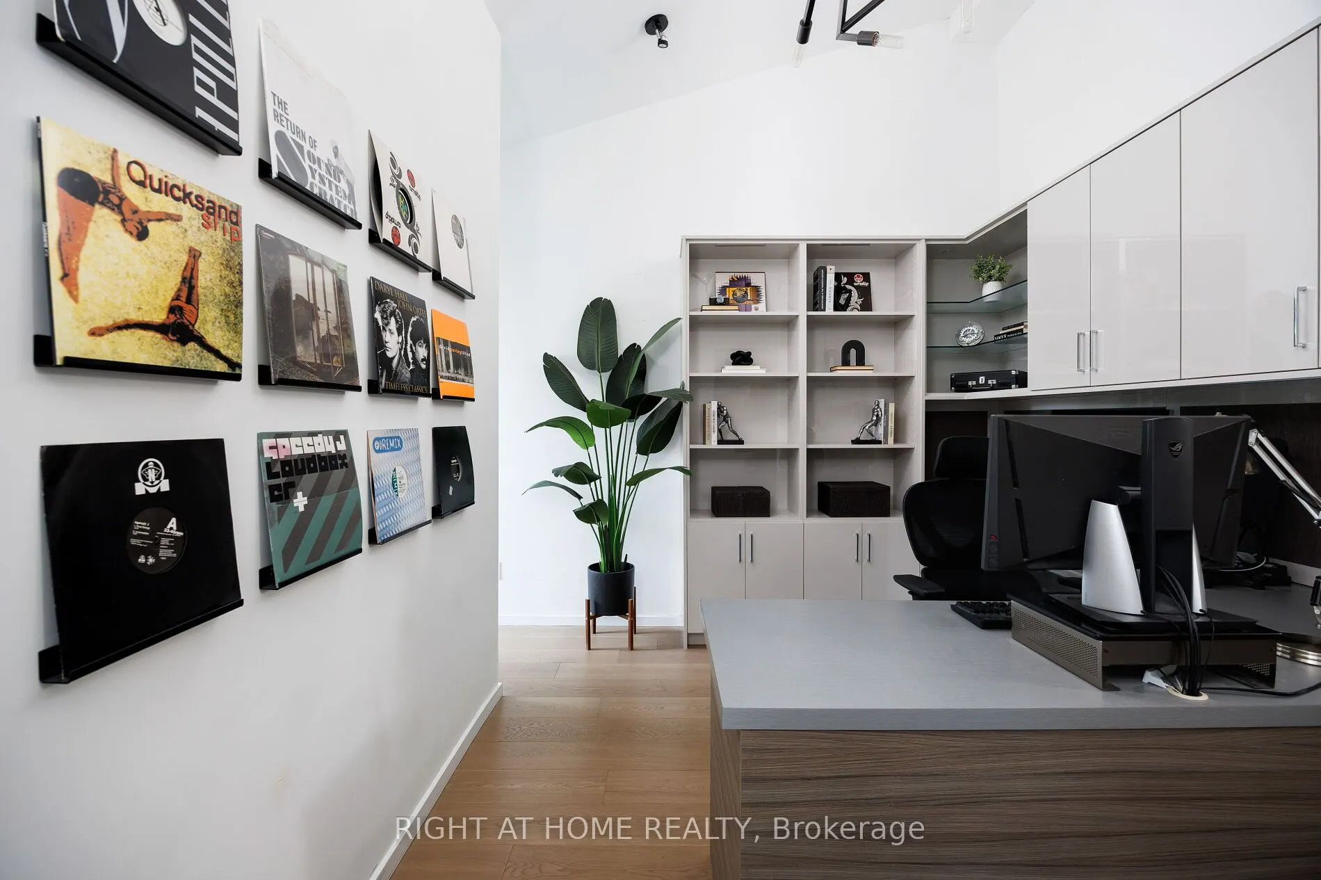 50 Bartlett Avenue, #4