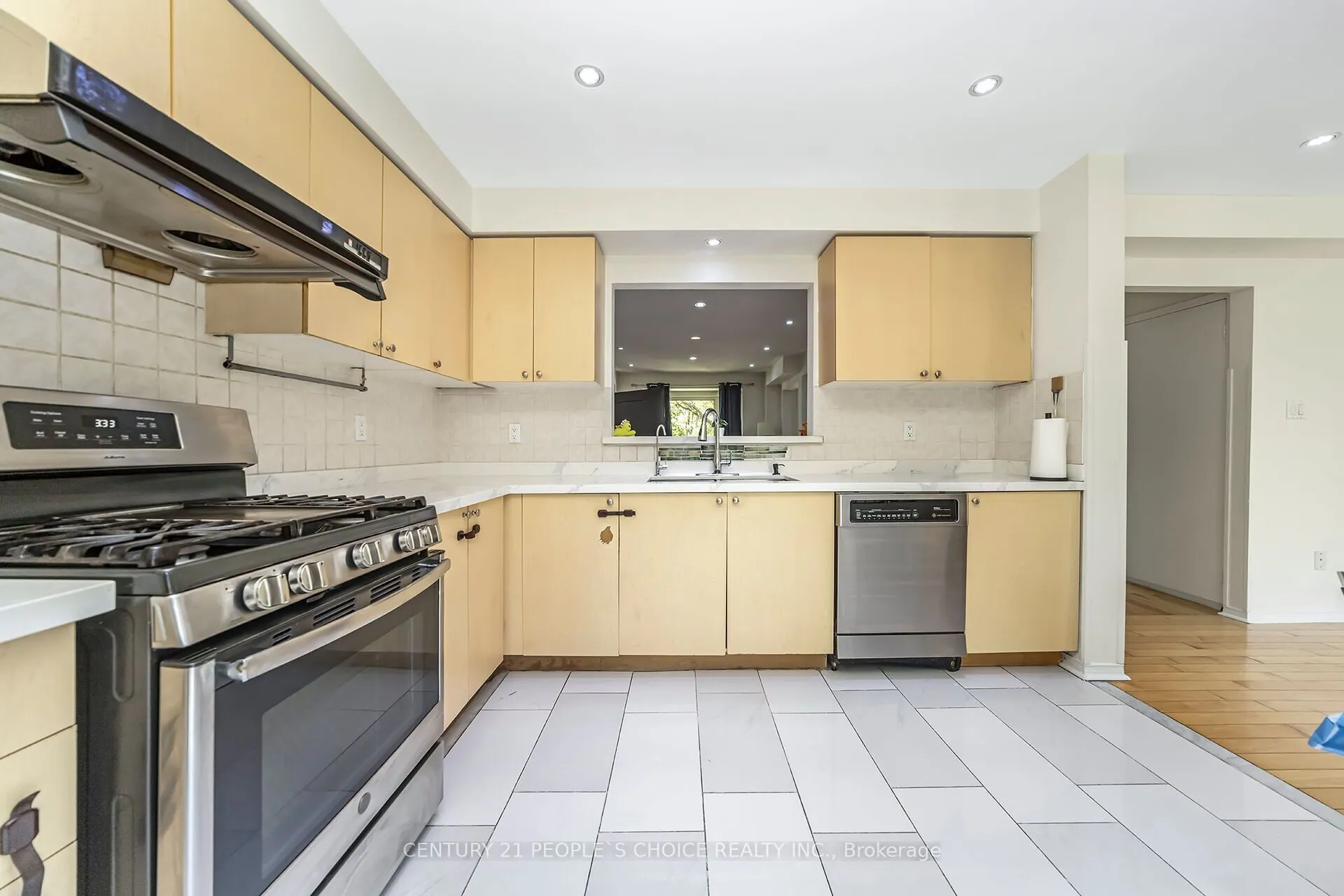5255 Guildwood Way, #70