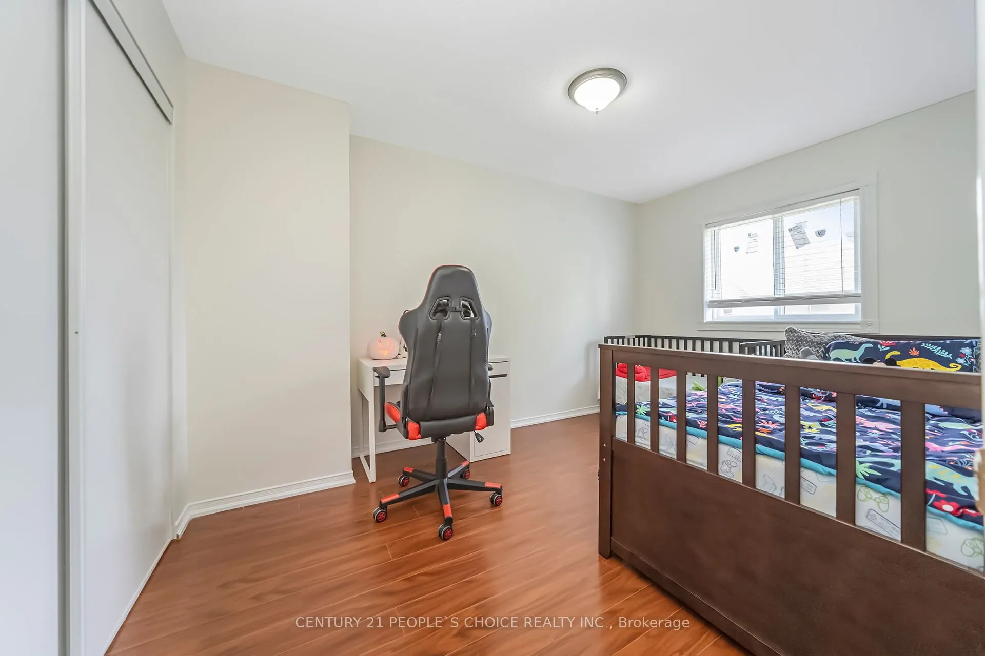 5255 Guildwood Way, #70