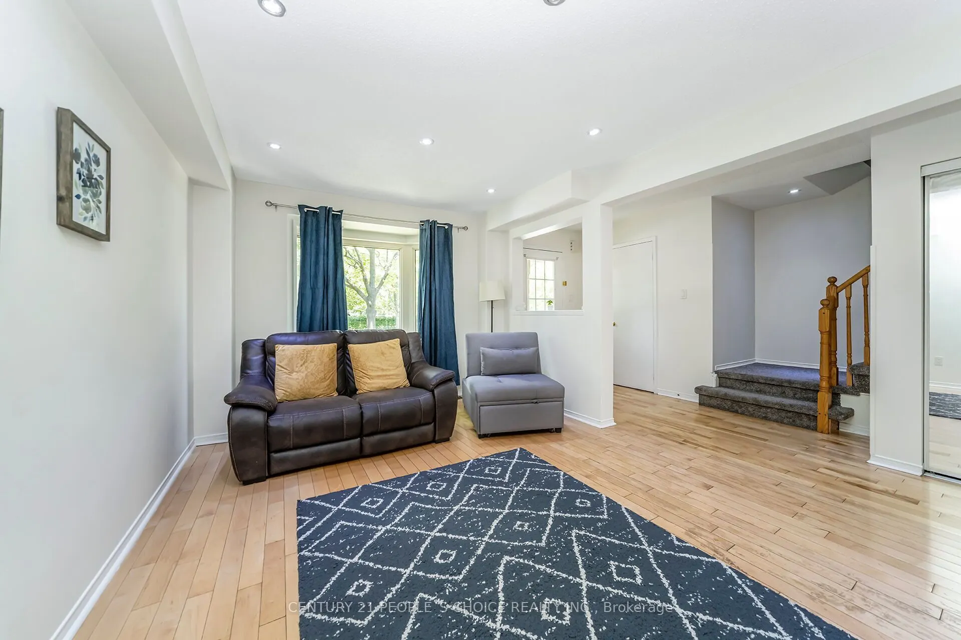 5255 Guildwood Way, #70