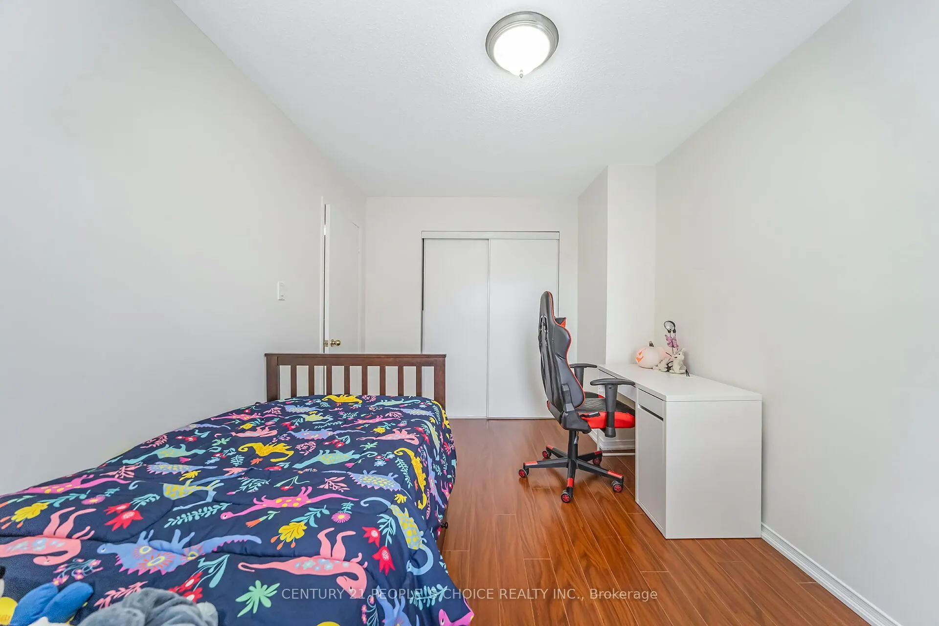 5255 Guildwood Way, #70
