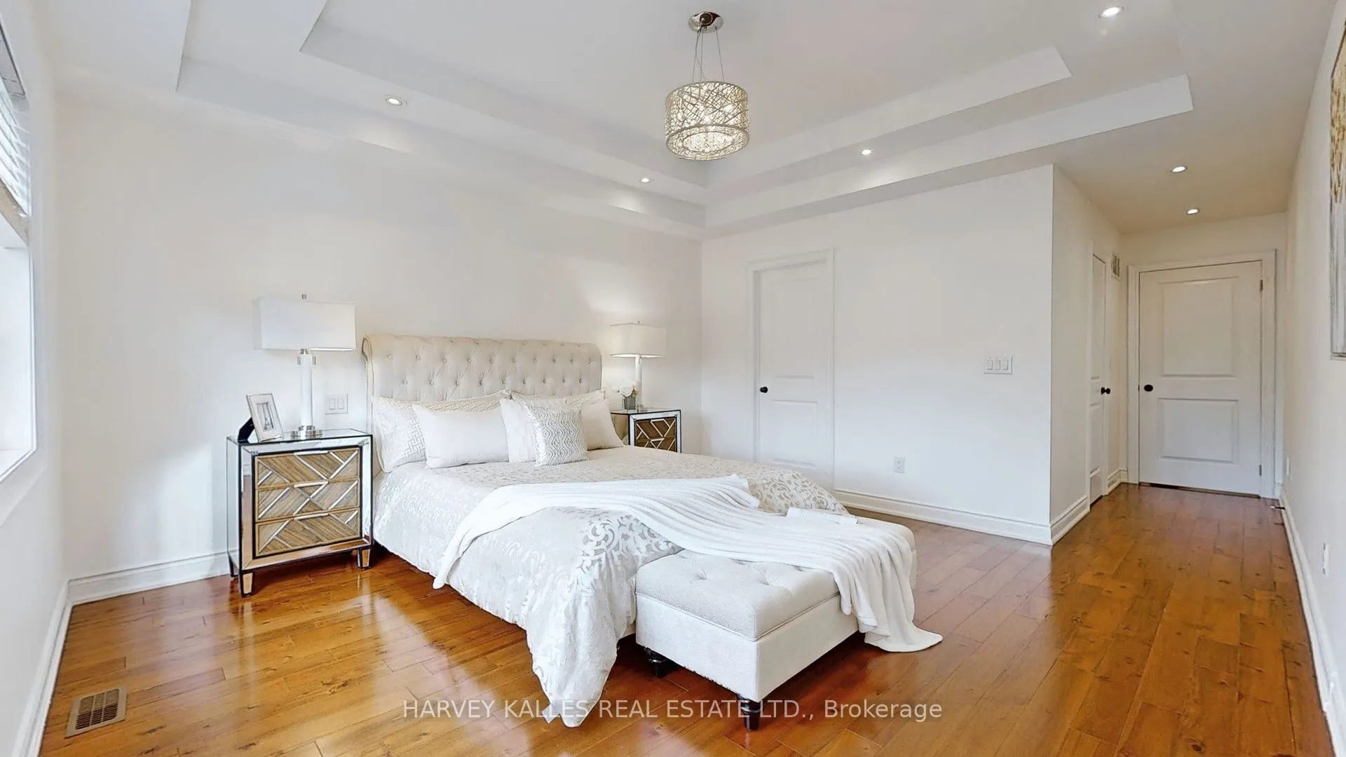 272B Boon Avenue