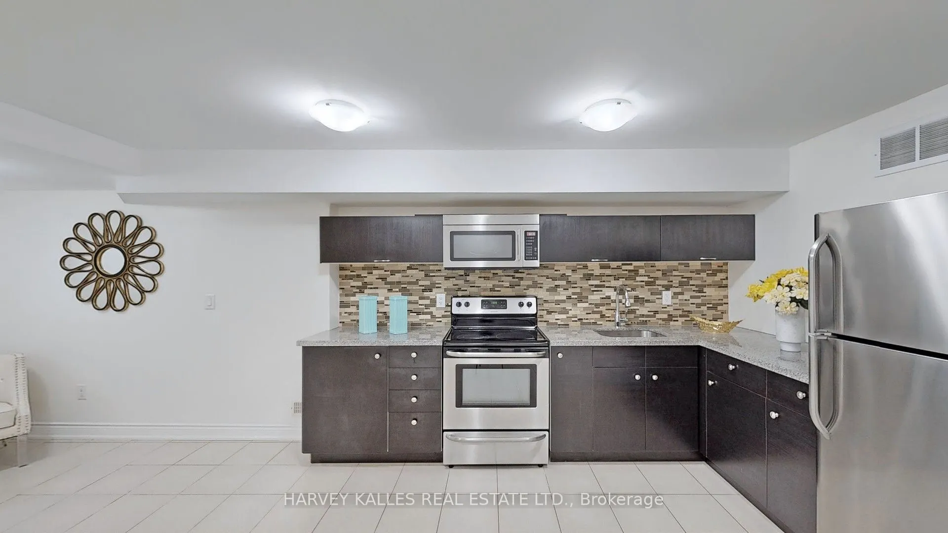 272B Boon Avenue