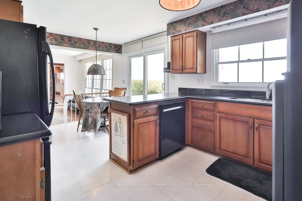 1460 Watersedge Road