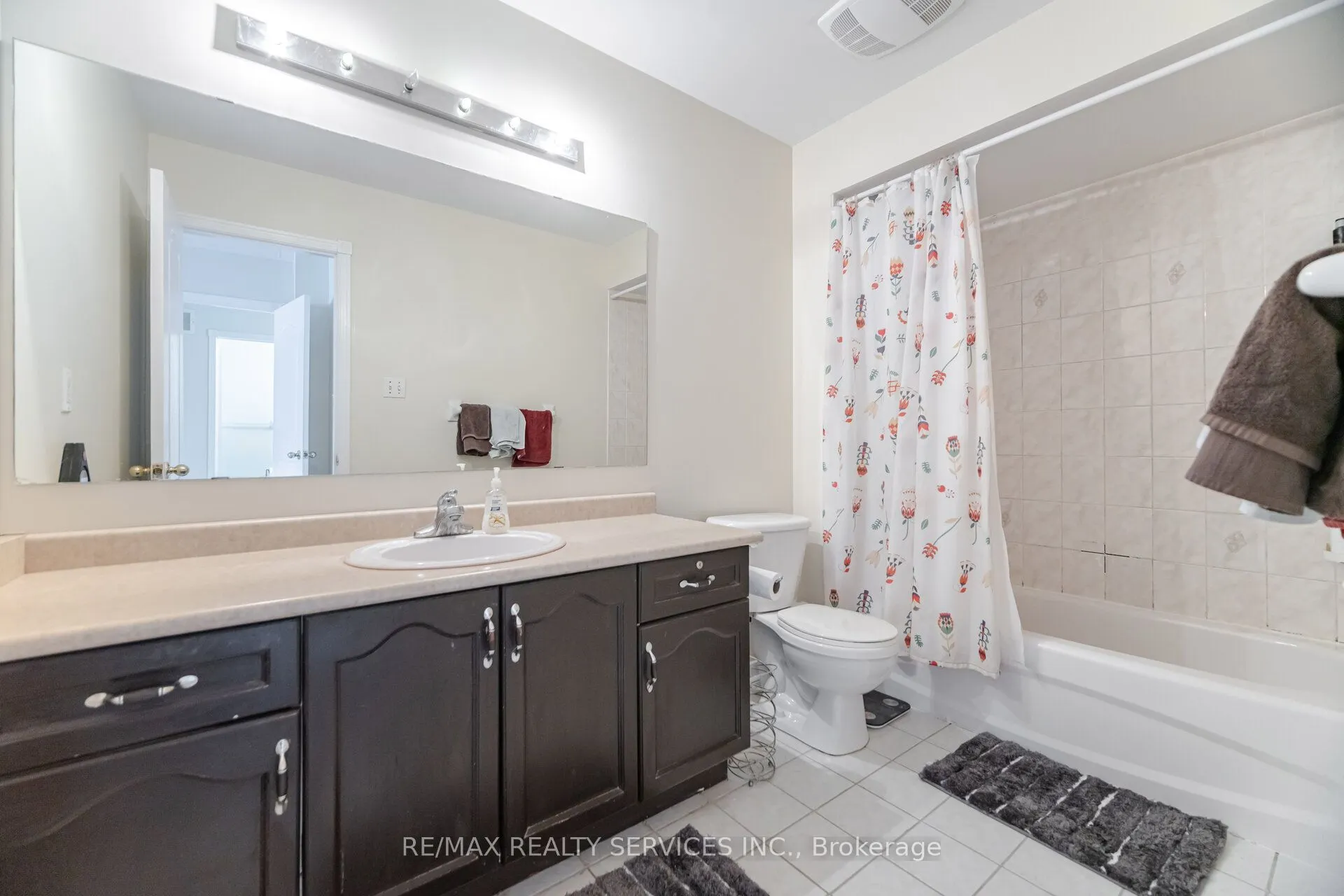 47 Heartleaf Crescent