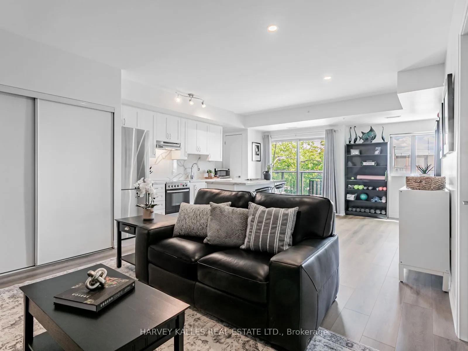 408 Browns Line, #210