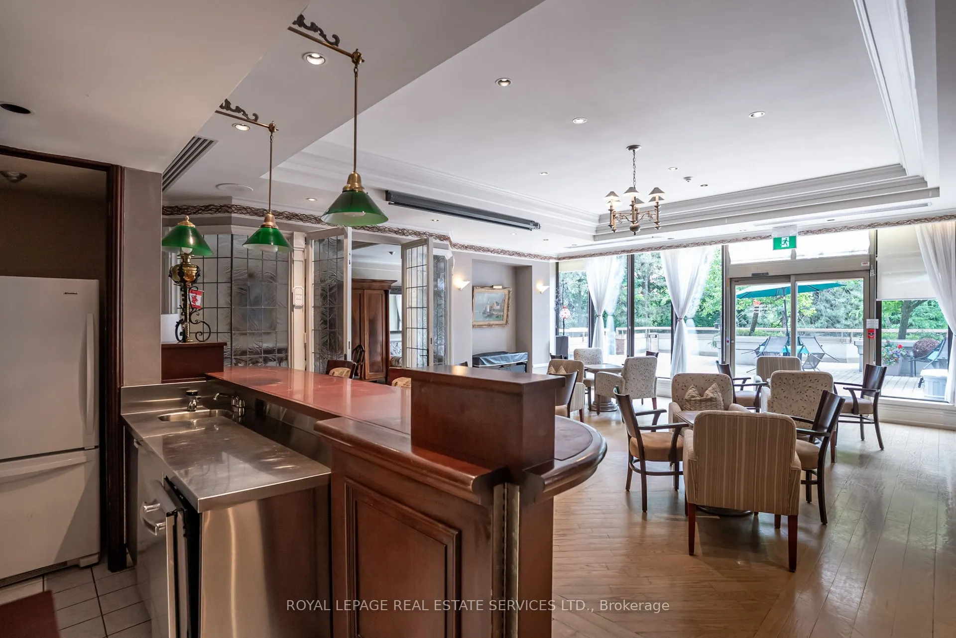 1 Ripley Avenue, #516