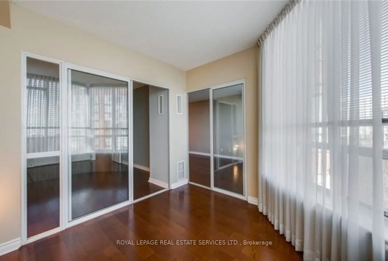 1 Ripley Avenue, #516