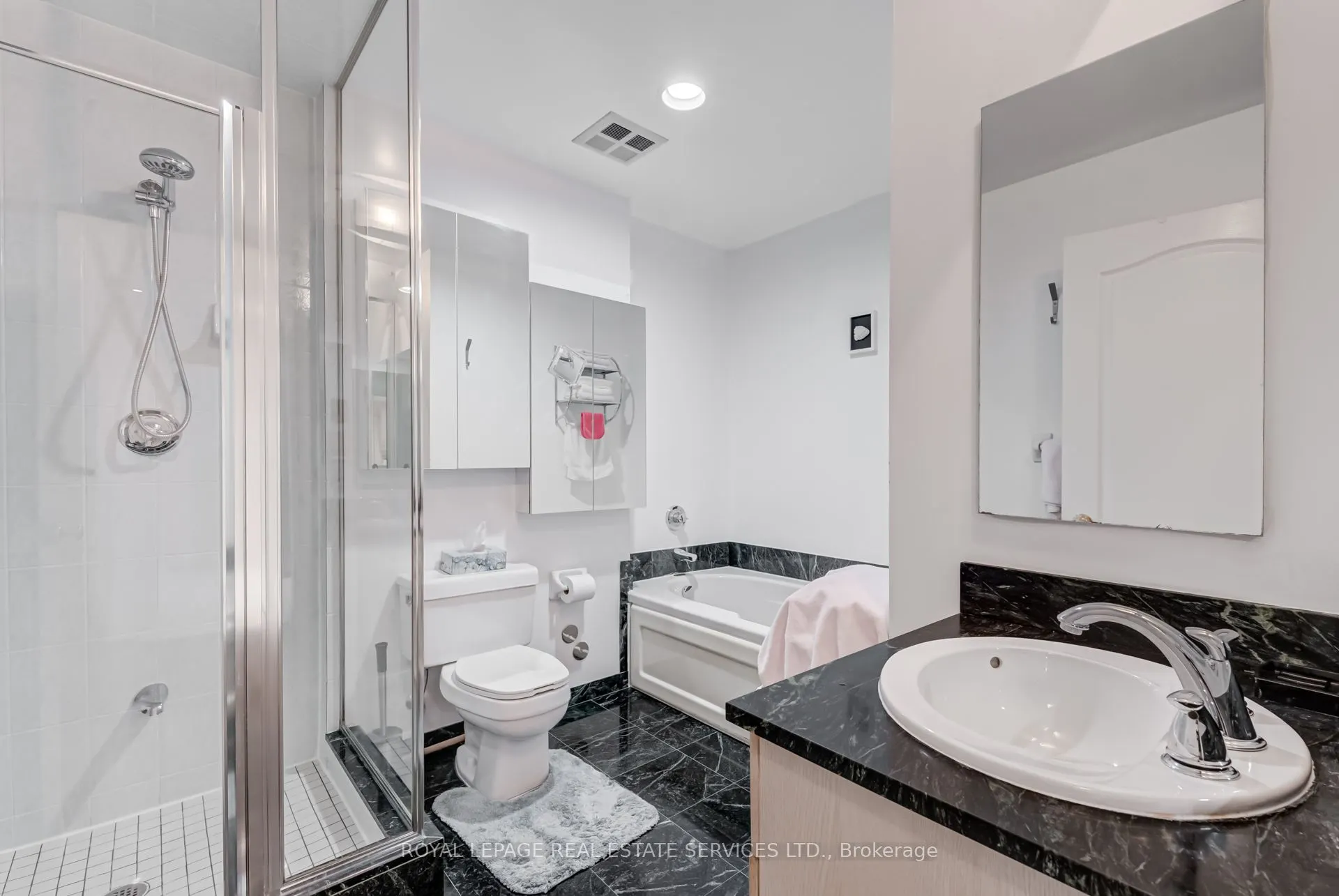 1 Ripley Avenue, #516