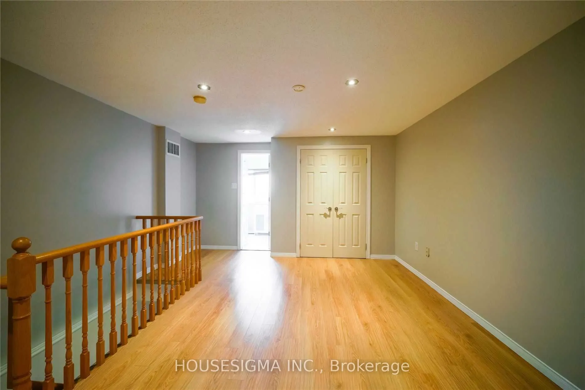 80 Strathaven Drive, #21
