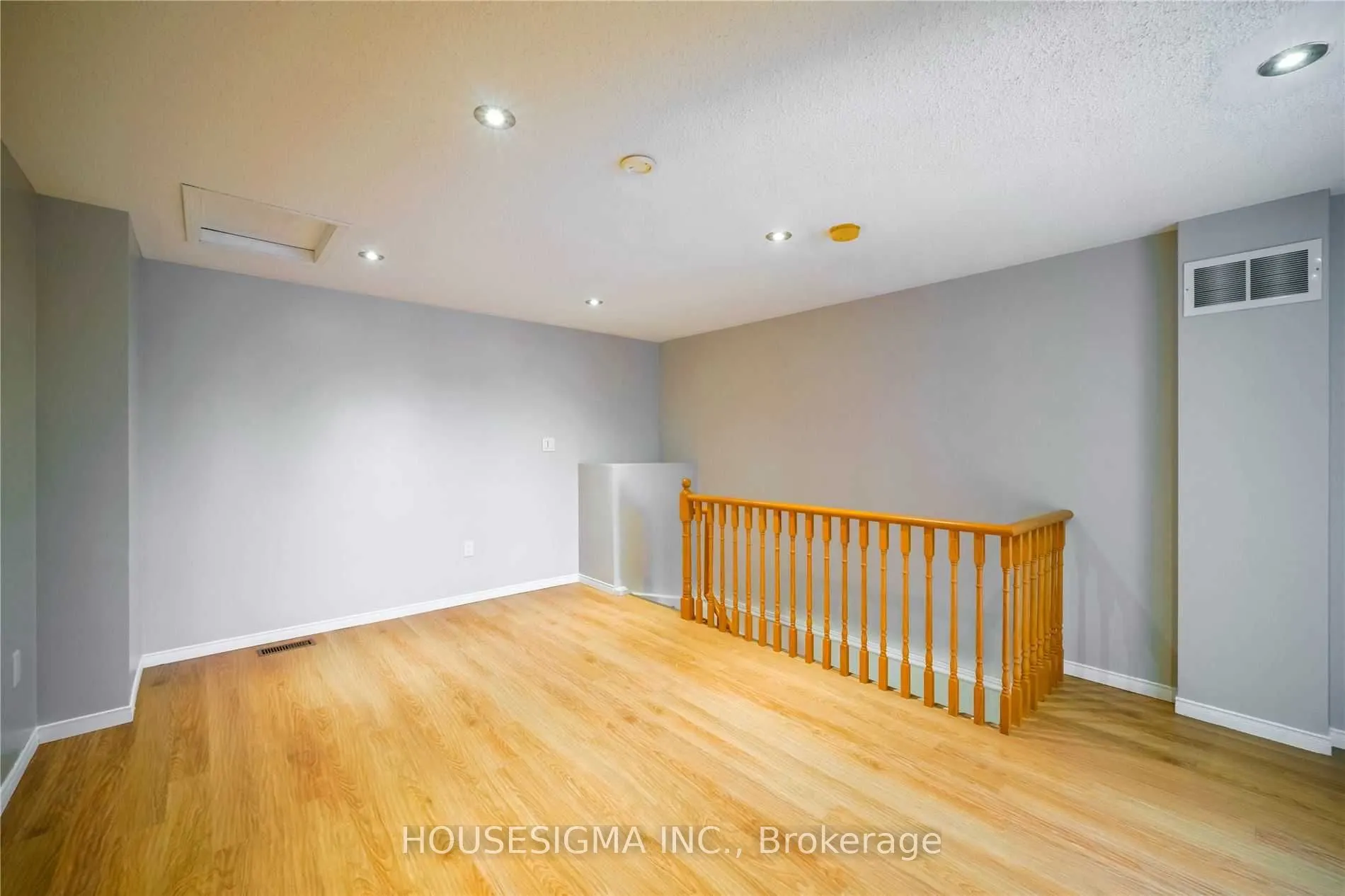 80 Strathaven Drive, #21