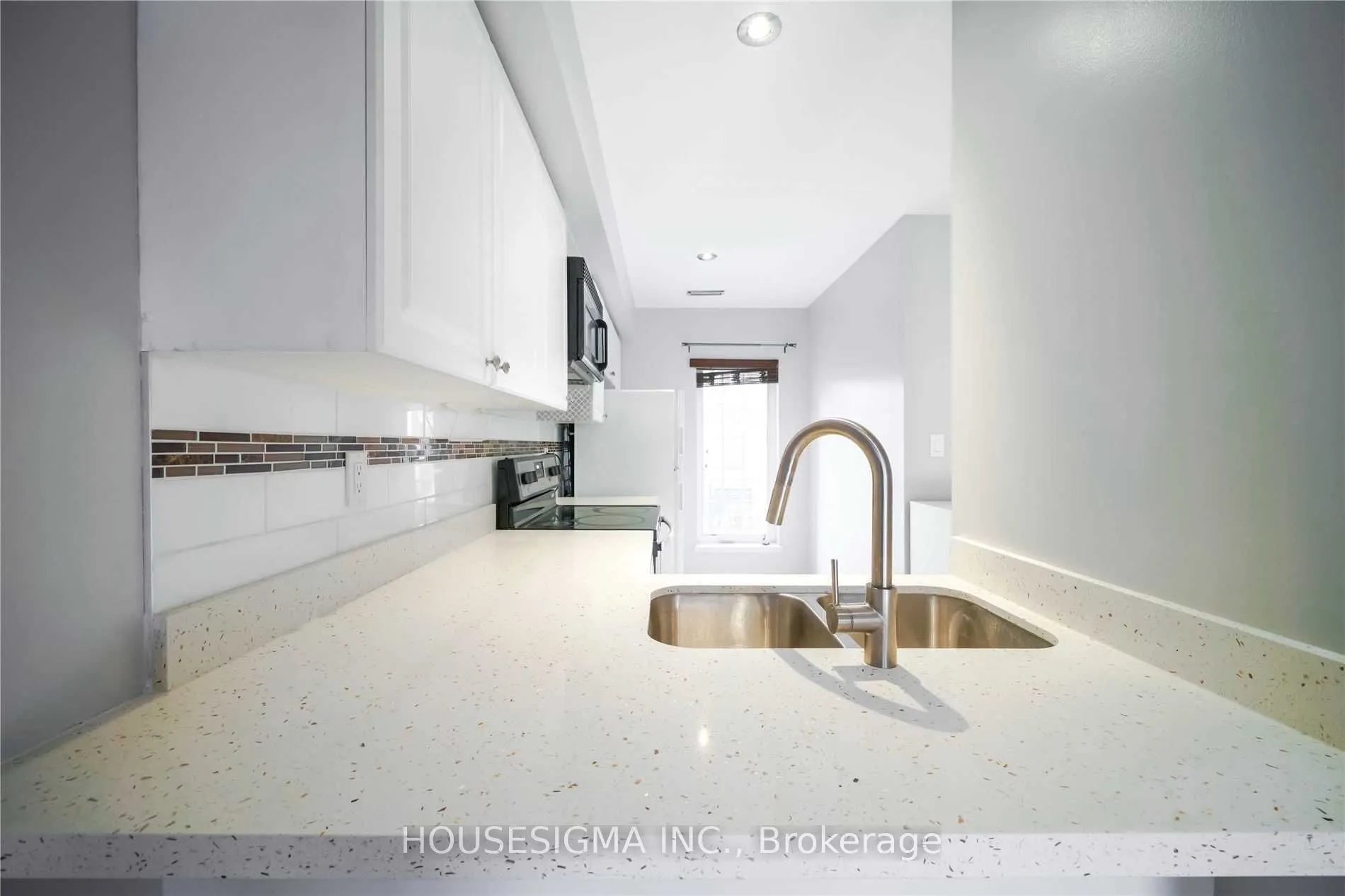 80 Strathaven Drive, #21