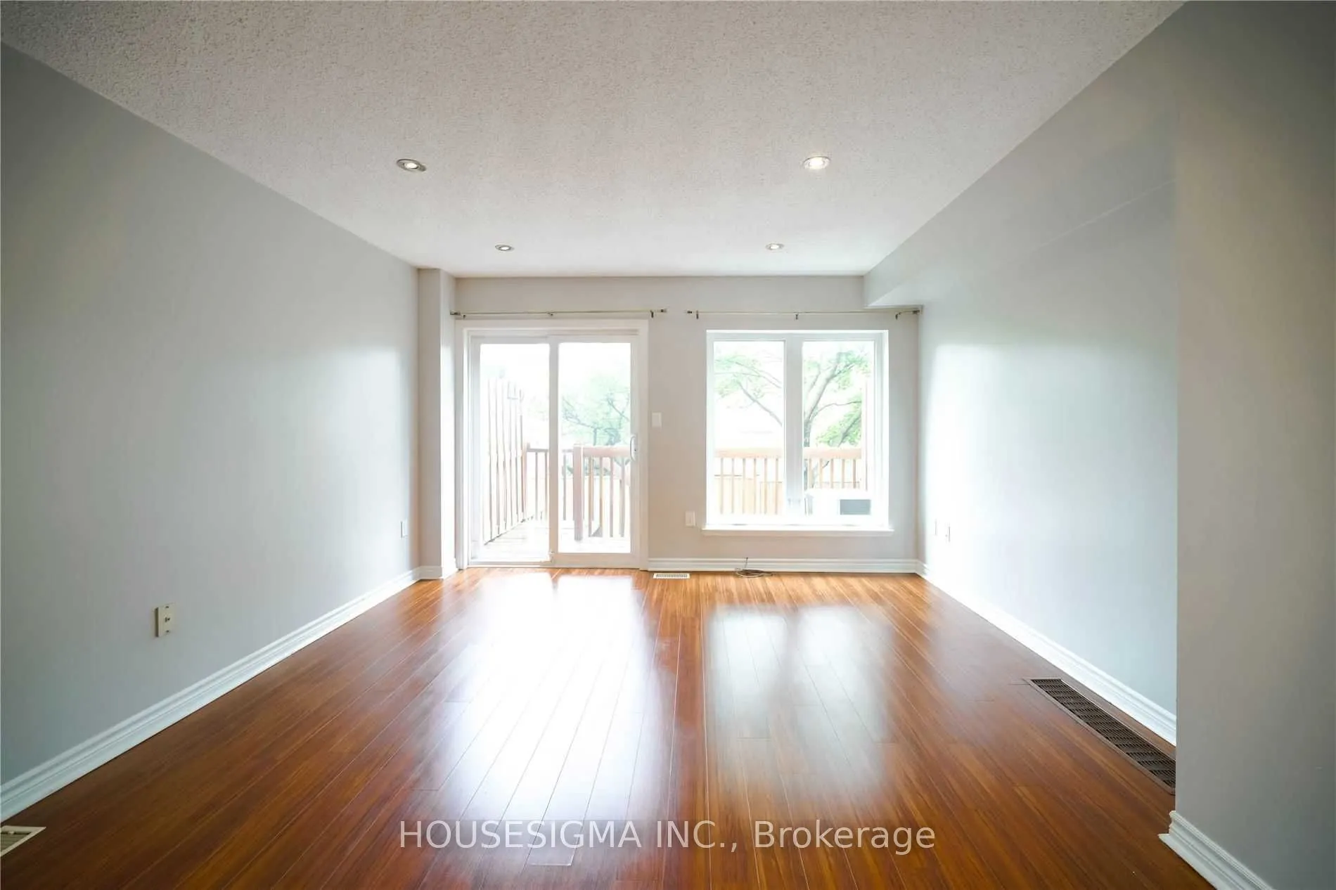 80 Strathaven Drive, #21