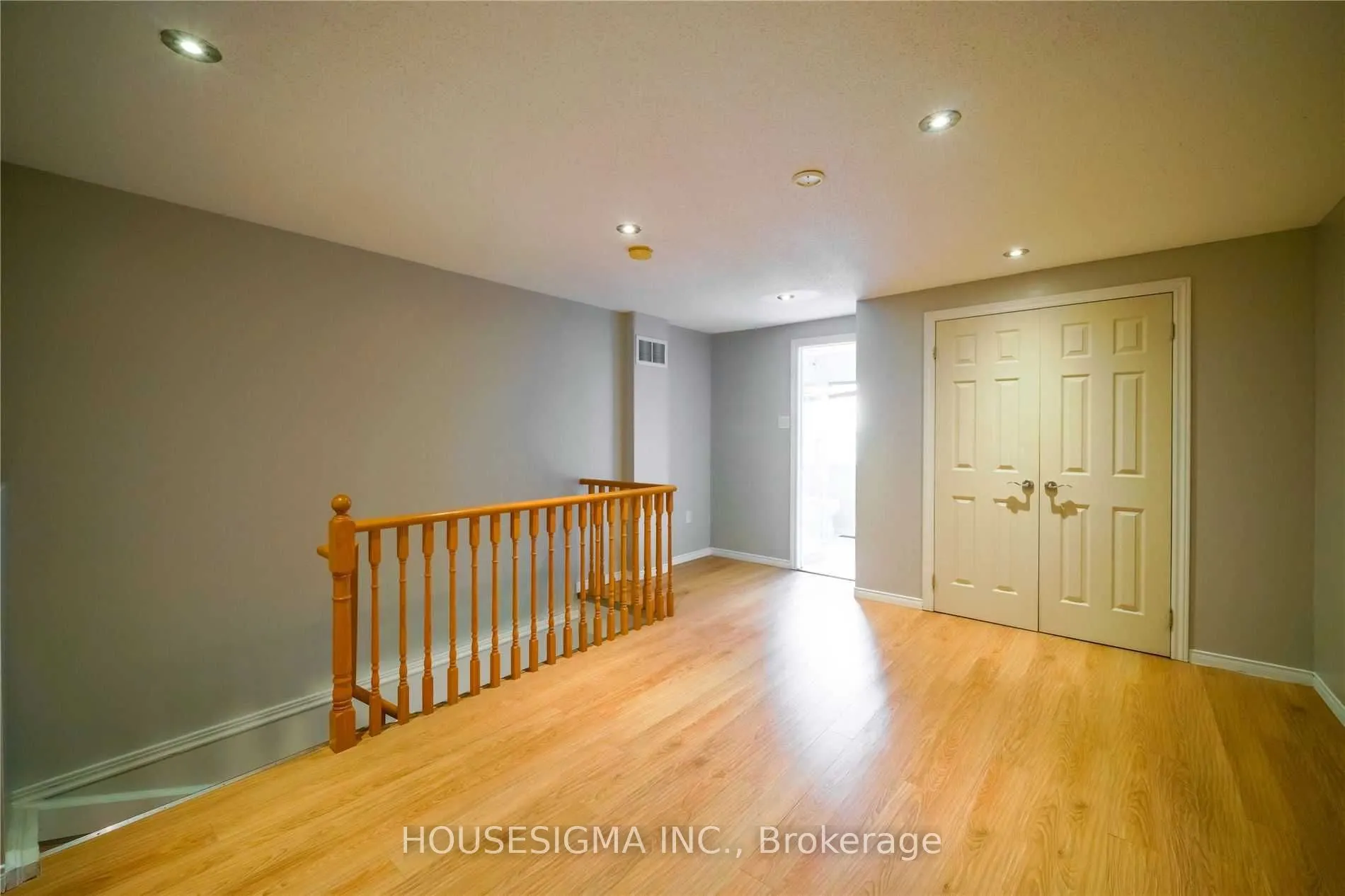 80 Strathaven Drive, #21