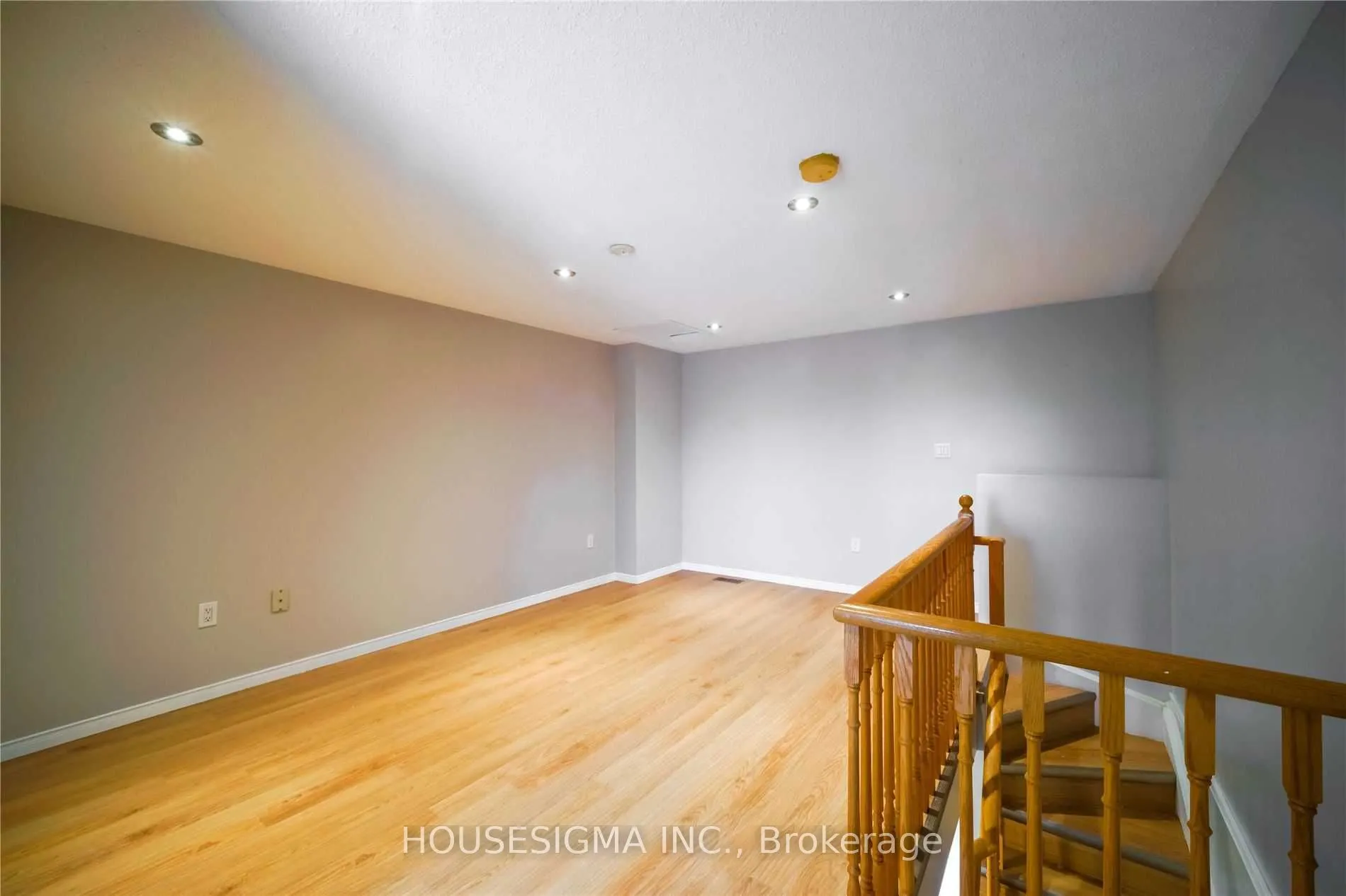 80 Strathaven Drive, #21