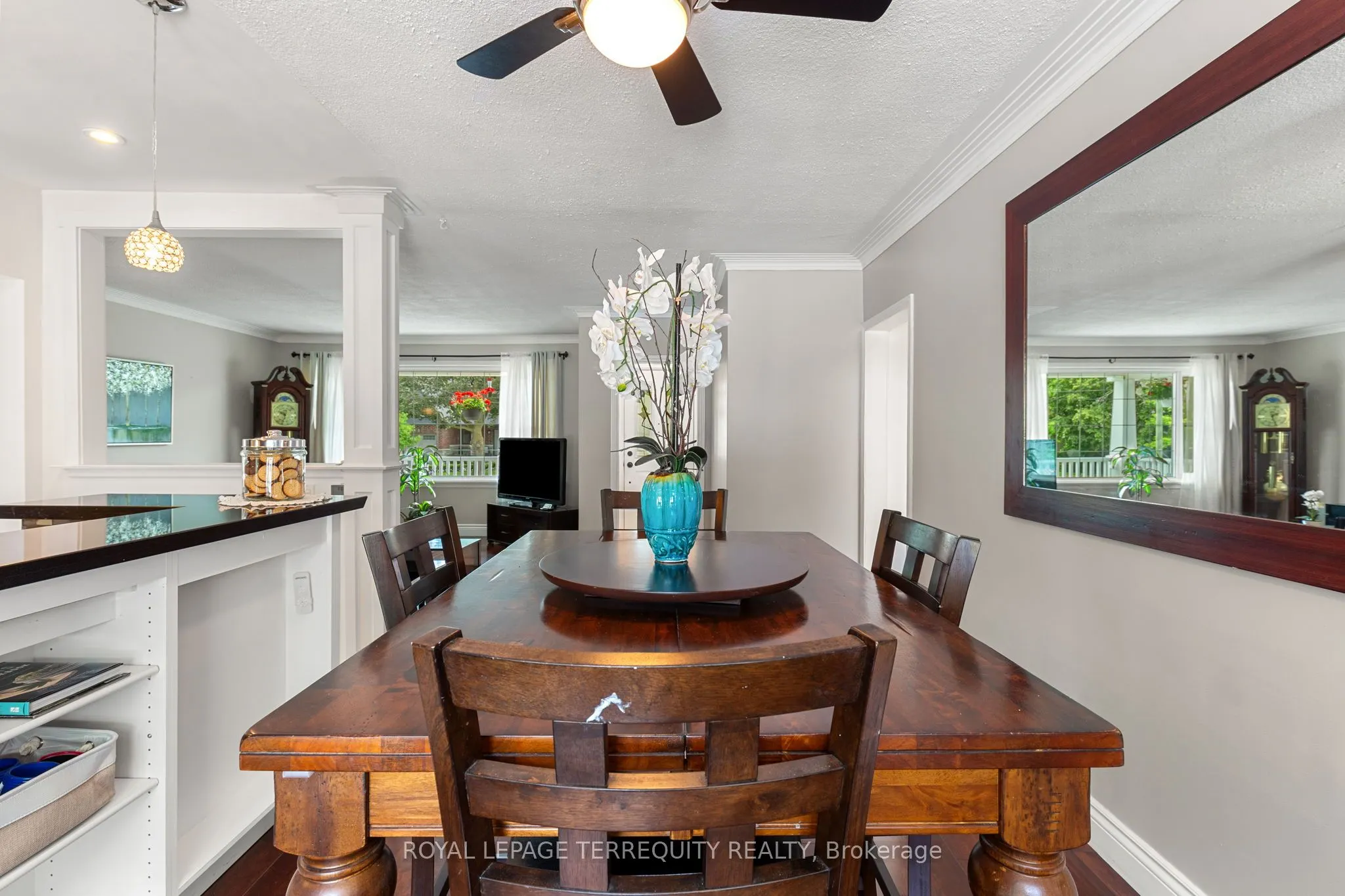 353 KINGSLEIGH Court