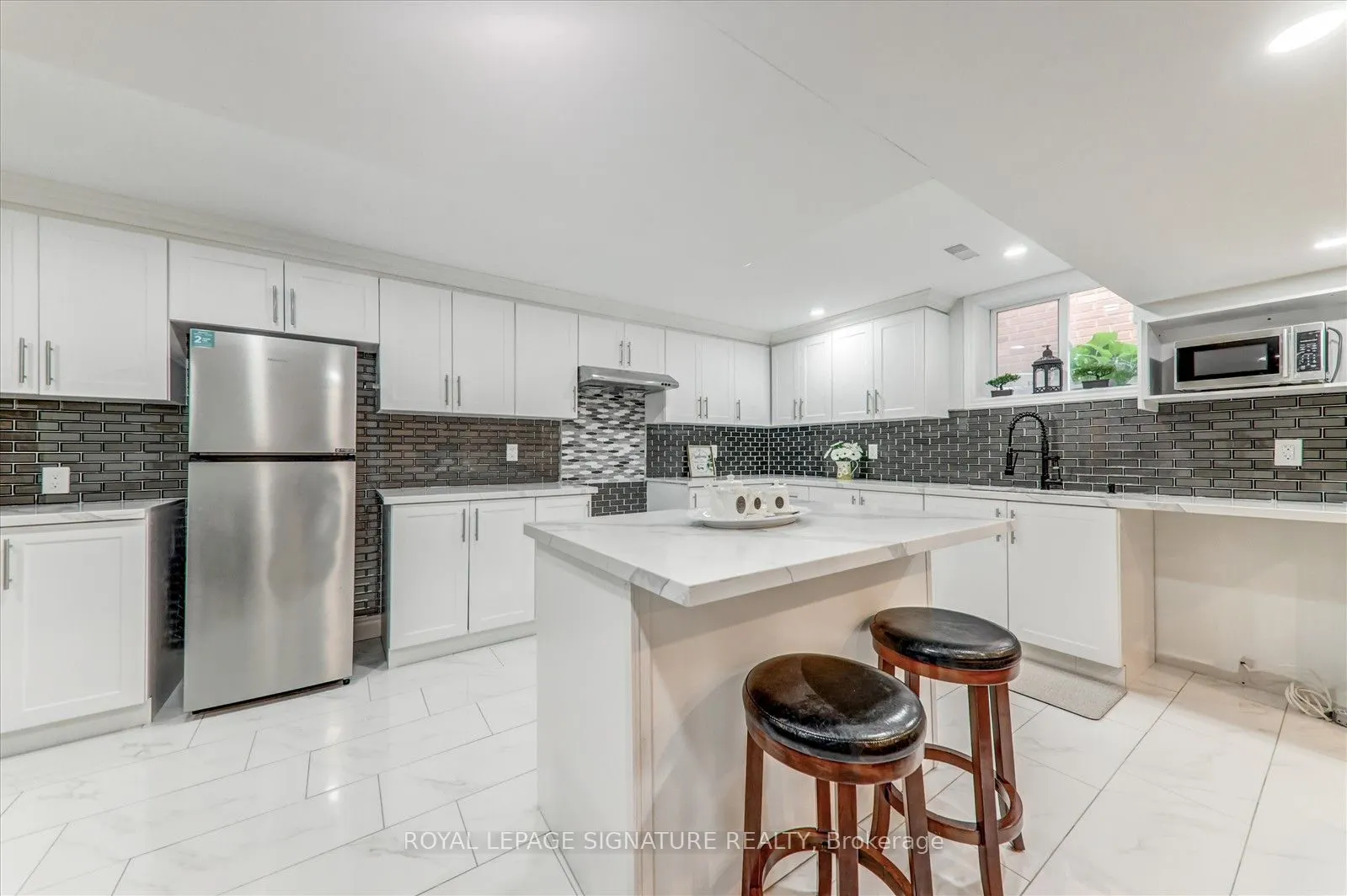 72 Fairhill Avenue