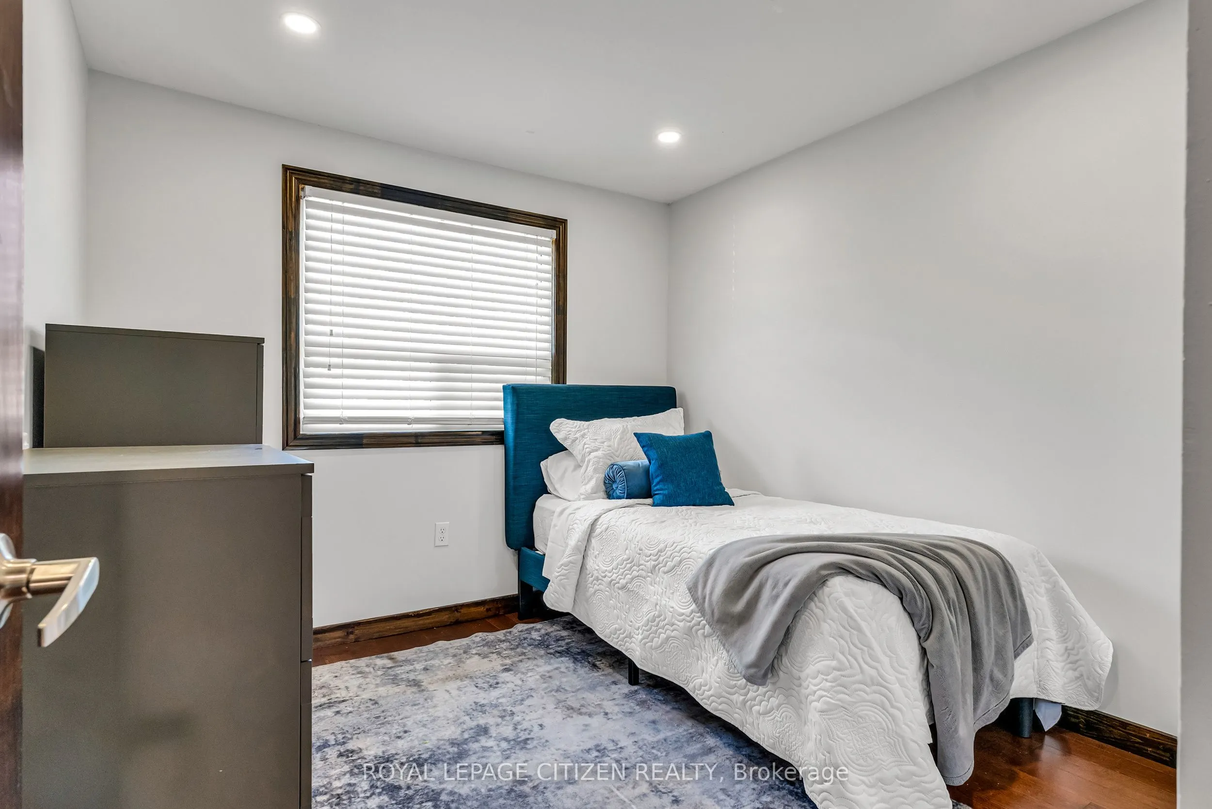 7567 Wildfern Drive