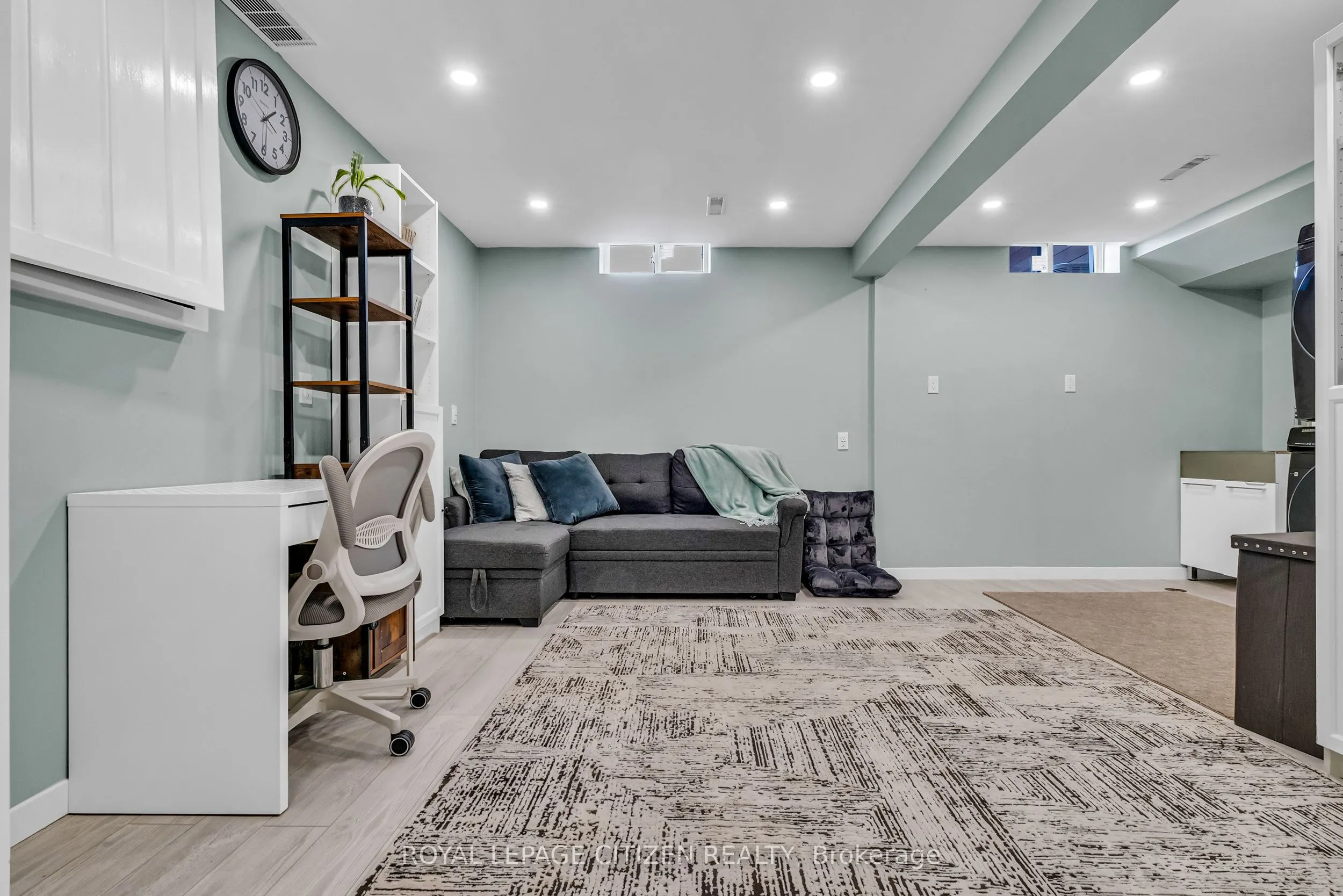 7567 Wildfern Drive