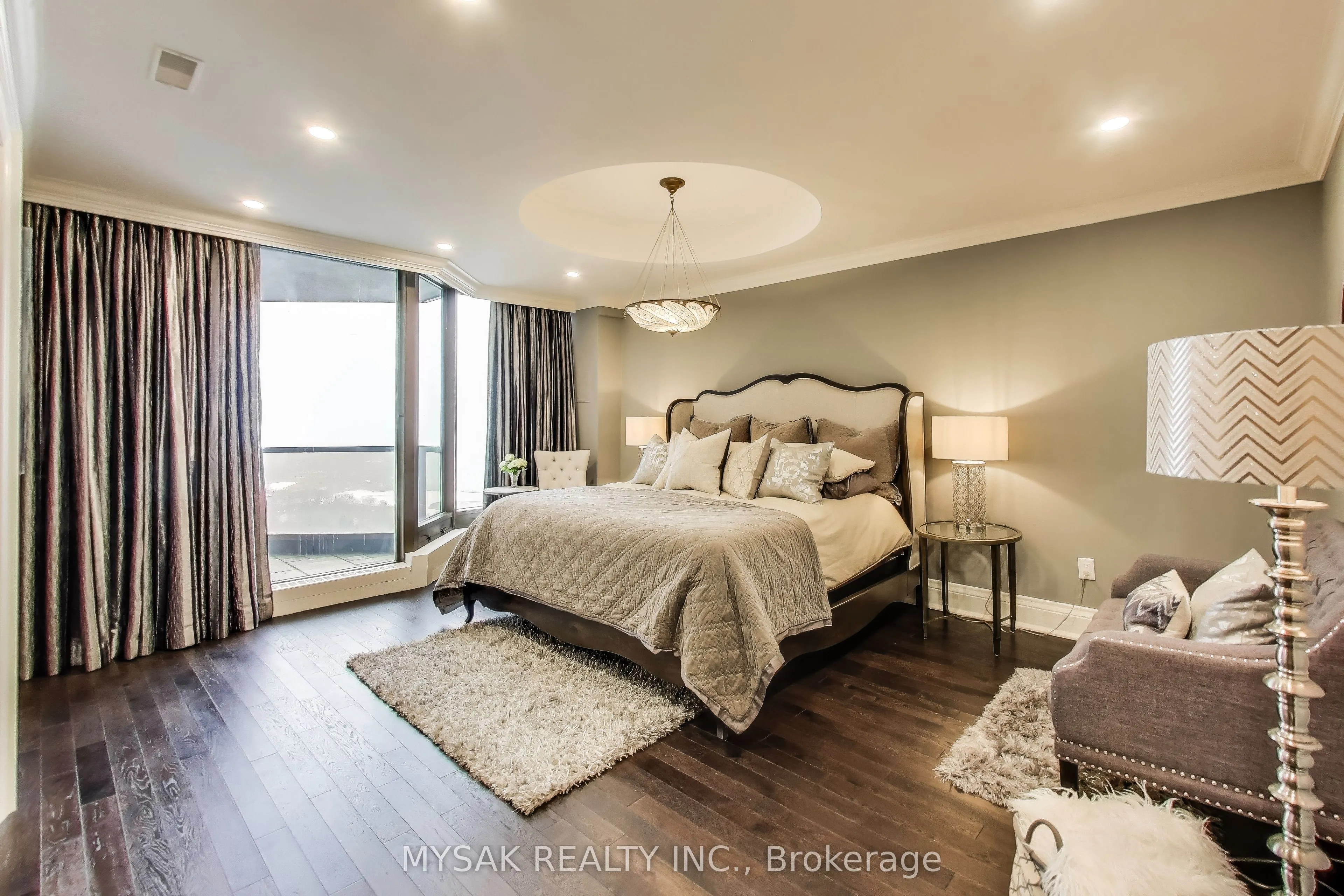 2045 Lake Shore Boulevard W, #4504