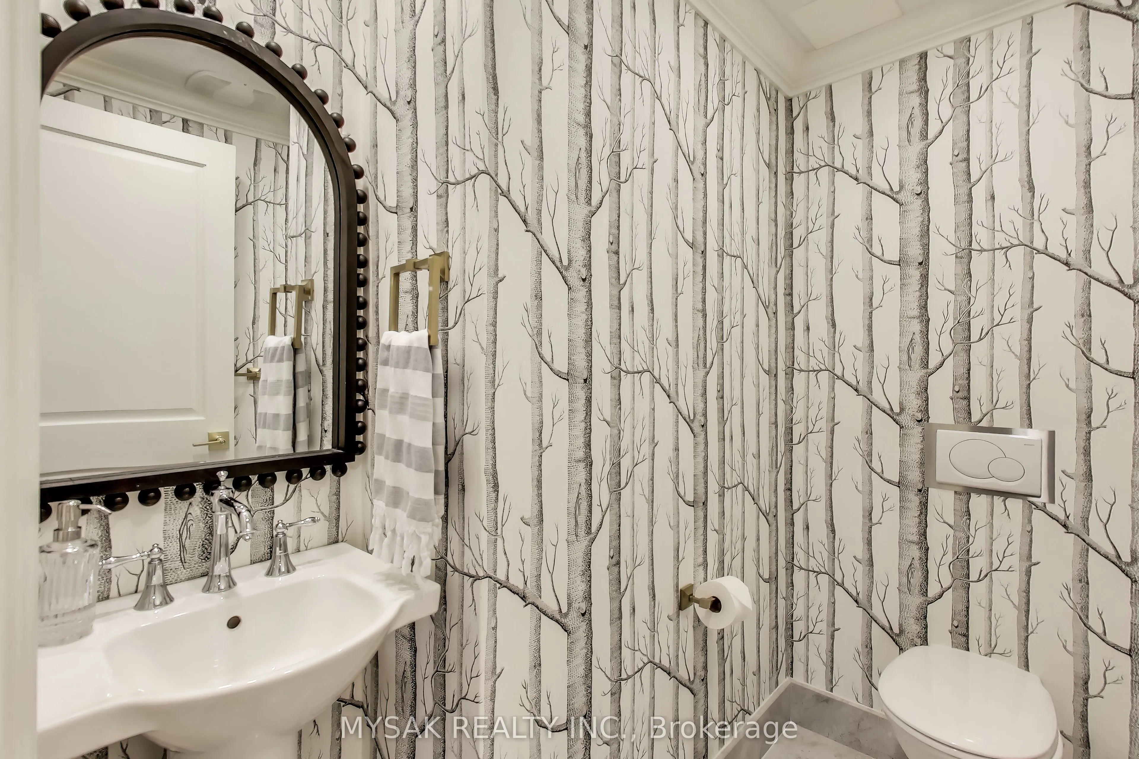 2045 Lake Shore Boulevard W, #4504