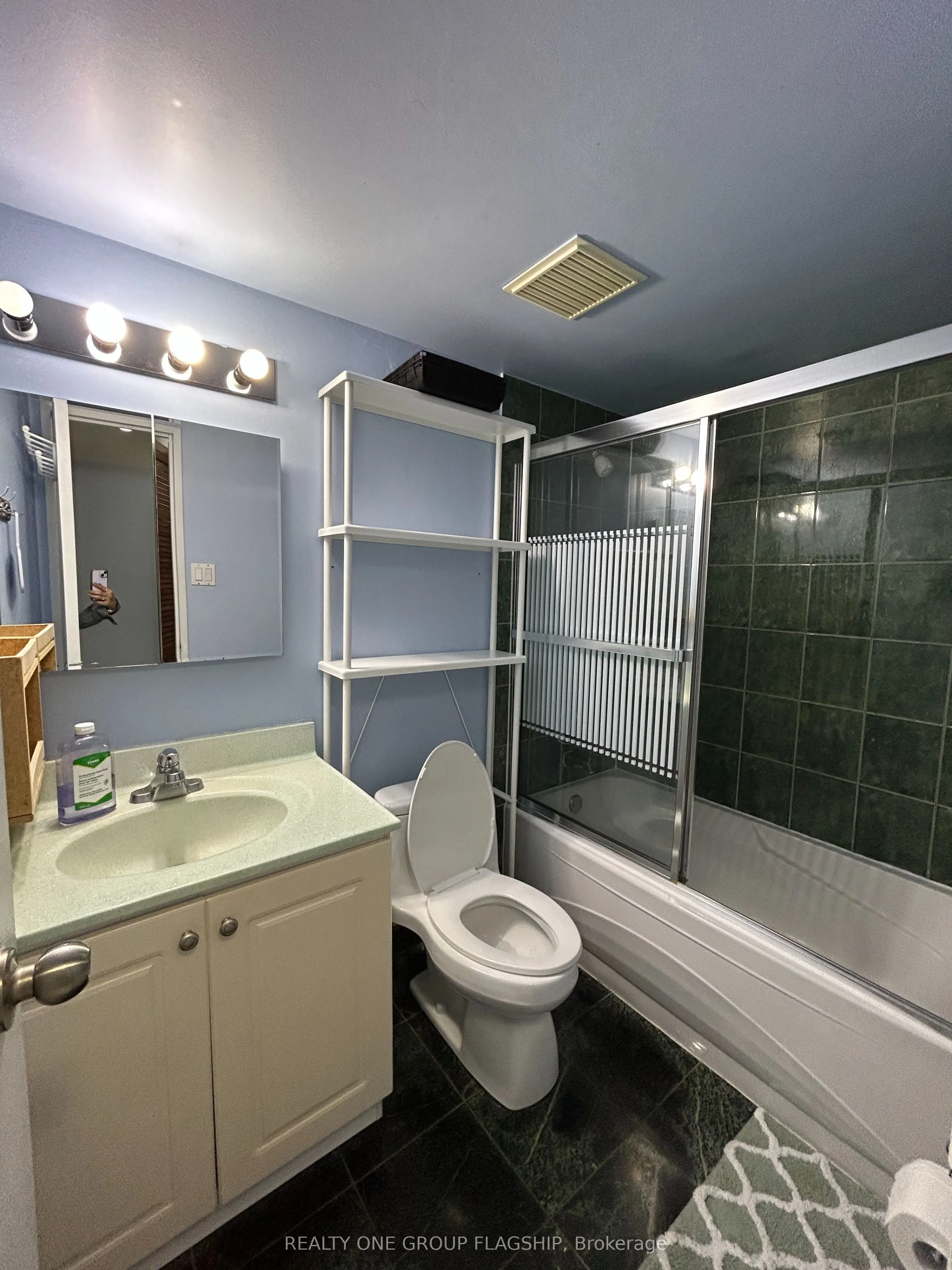 10 Tobermory Drive, #1205