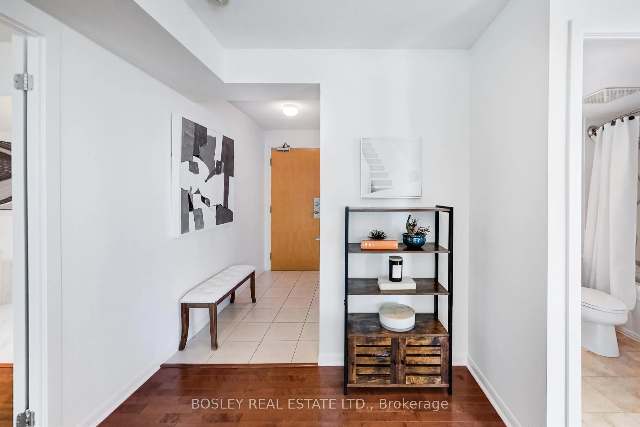 185 Legion Road N, #1607