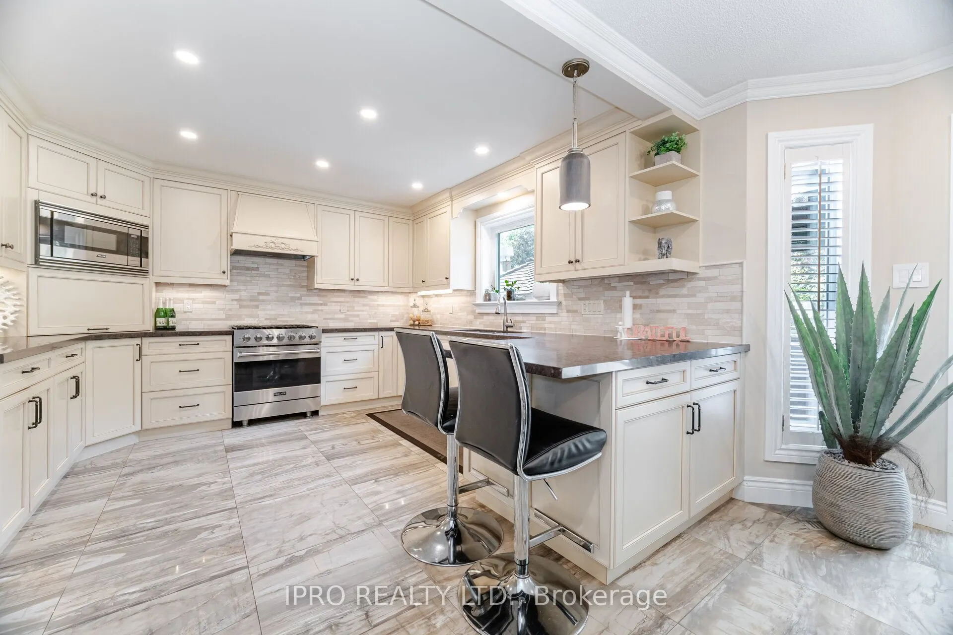 2246 Grand Ravine Drive