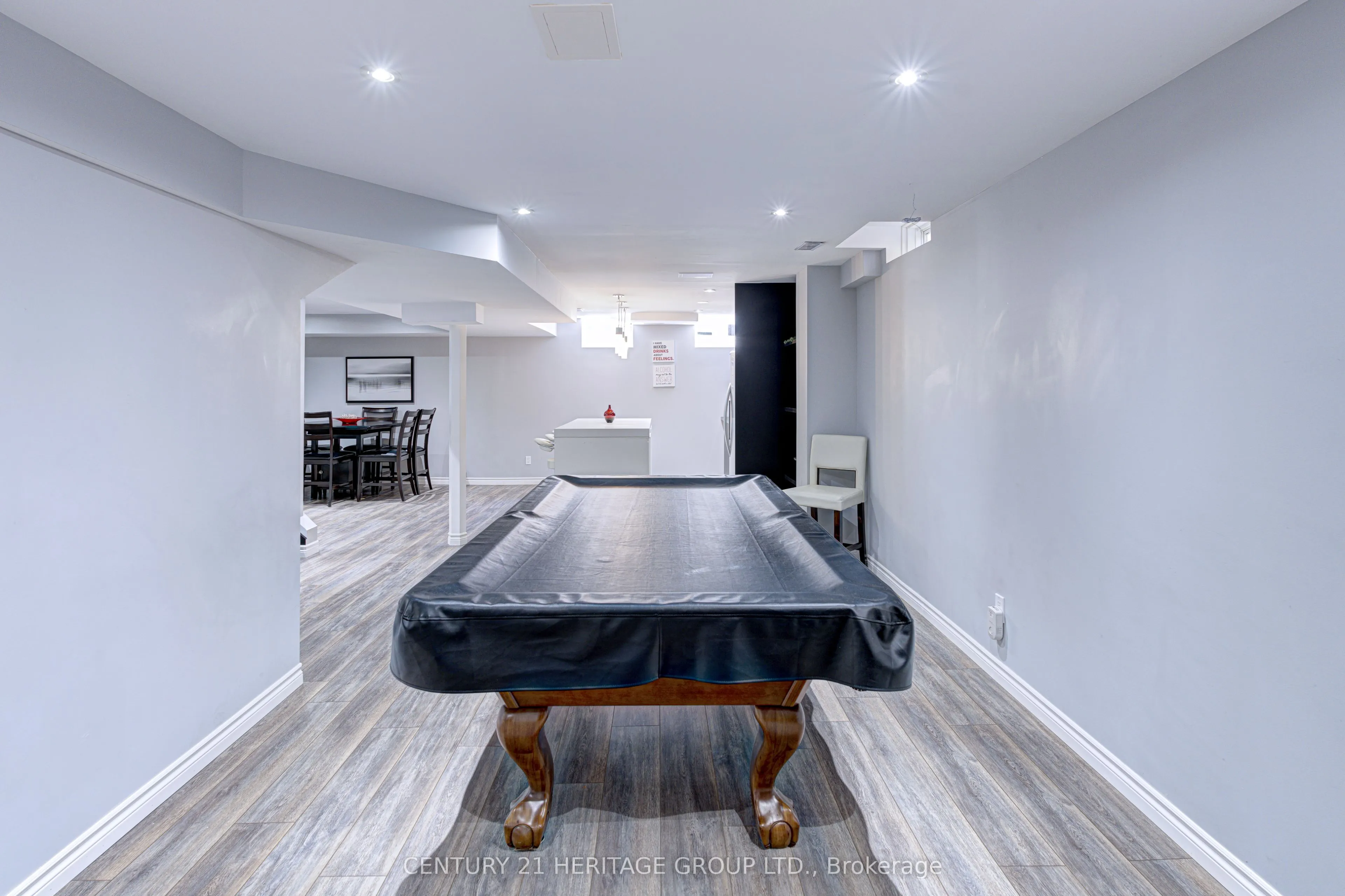 1406 Marshall Crescent