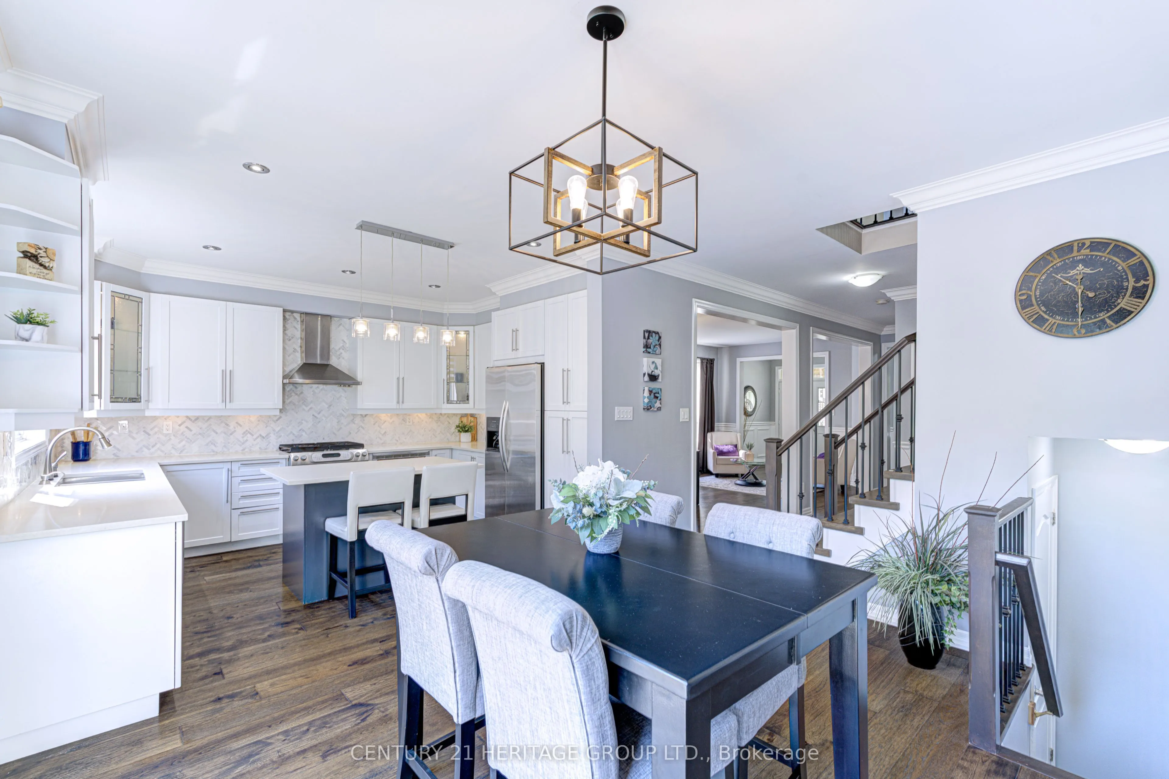 1406 Marshall Crescent