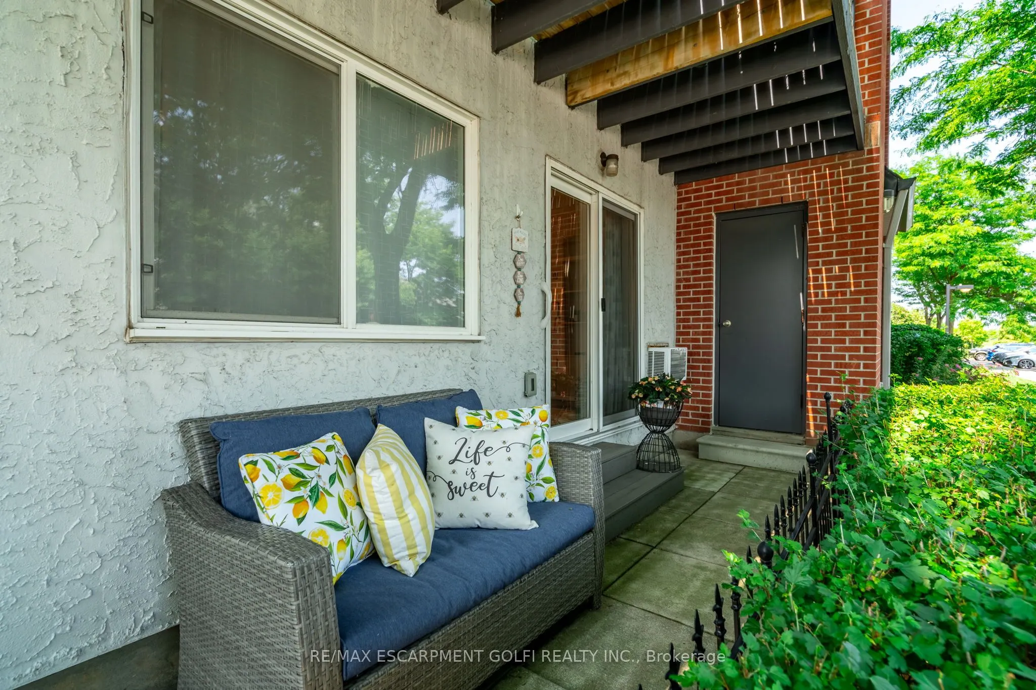 1450 Glen Abbey Gate, #311