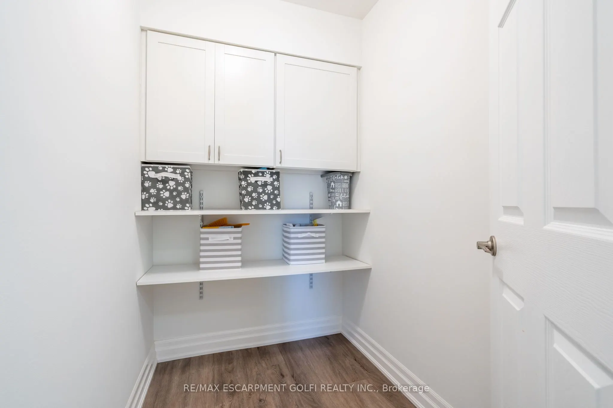 1450 Glen Abbey Gate, #311