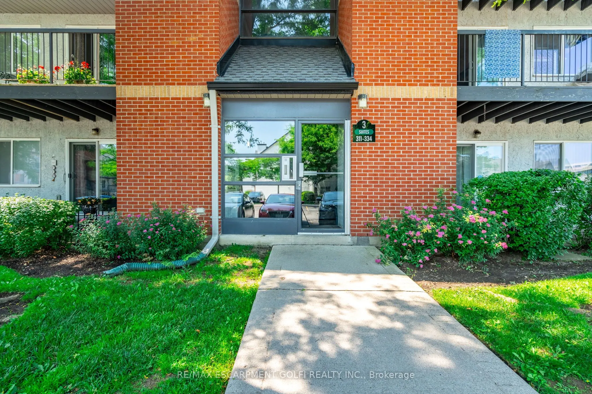1450 Glen Abbey Gate, #311