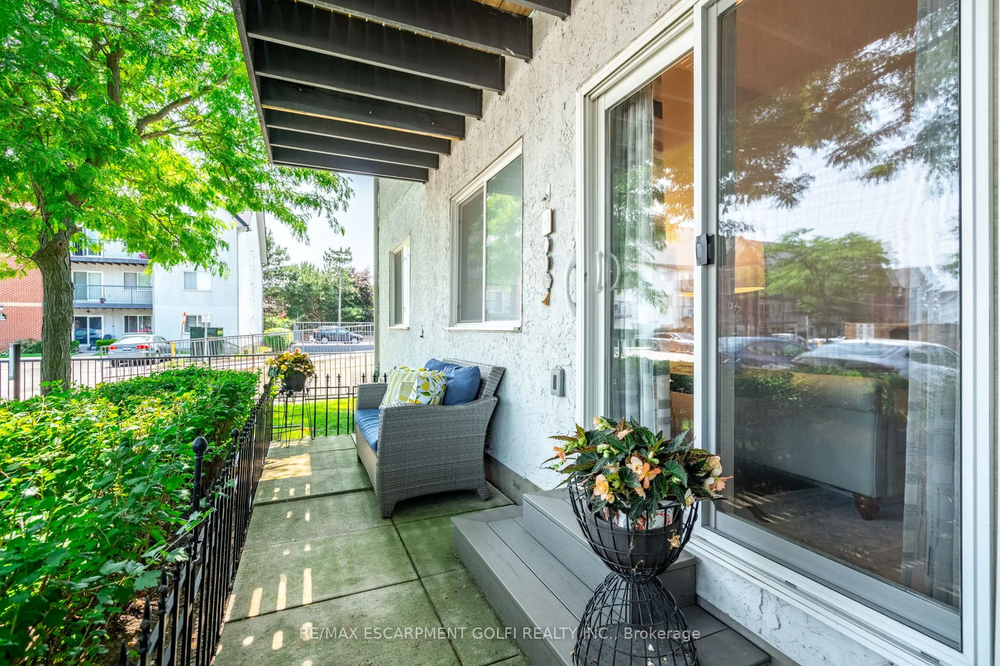 1450 Glen Abbey Gate, #311