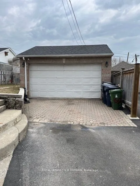 169 Chambers Avenue, #Upper