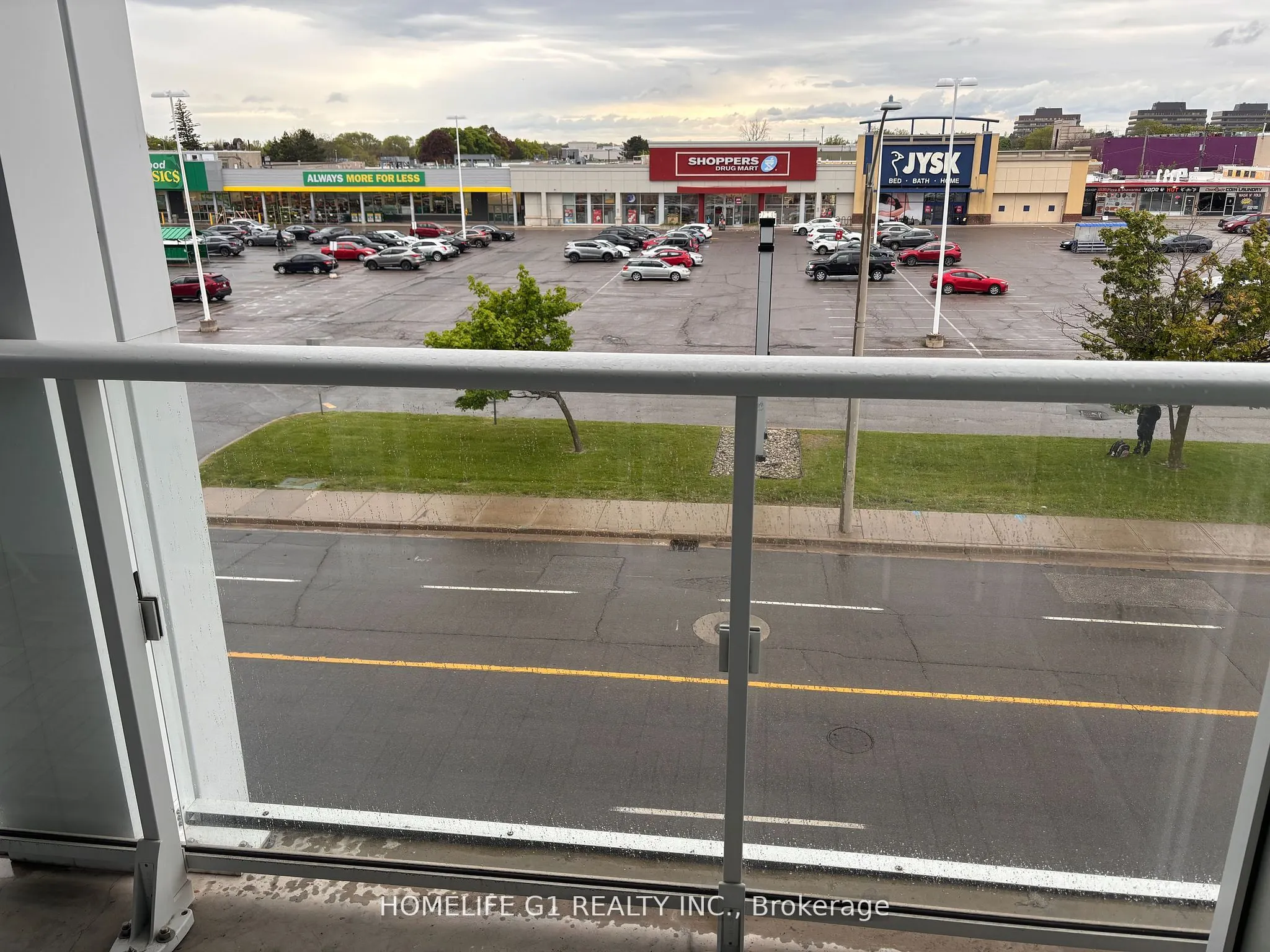 65 Speers Road, #318